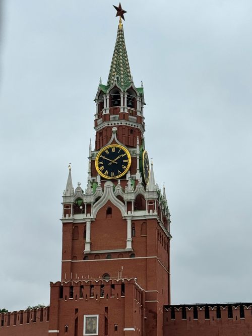 Free Iconic Spasskaya Tower with clock, symbol of Moscow's Red Square. Stock Photo