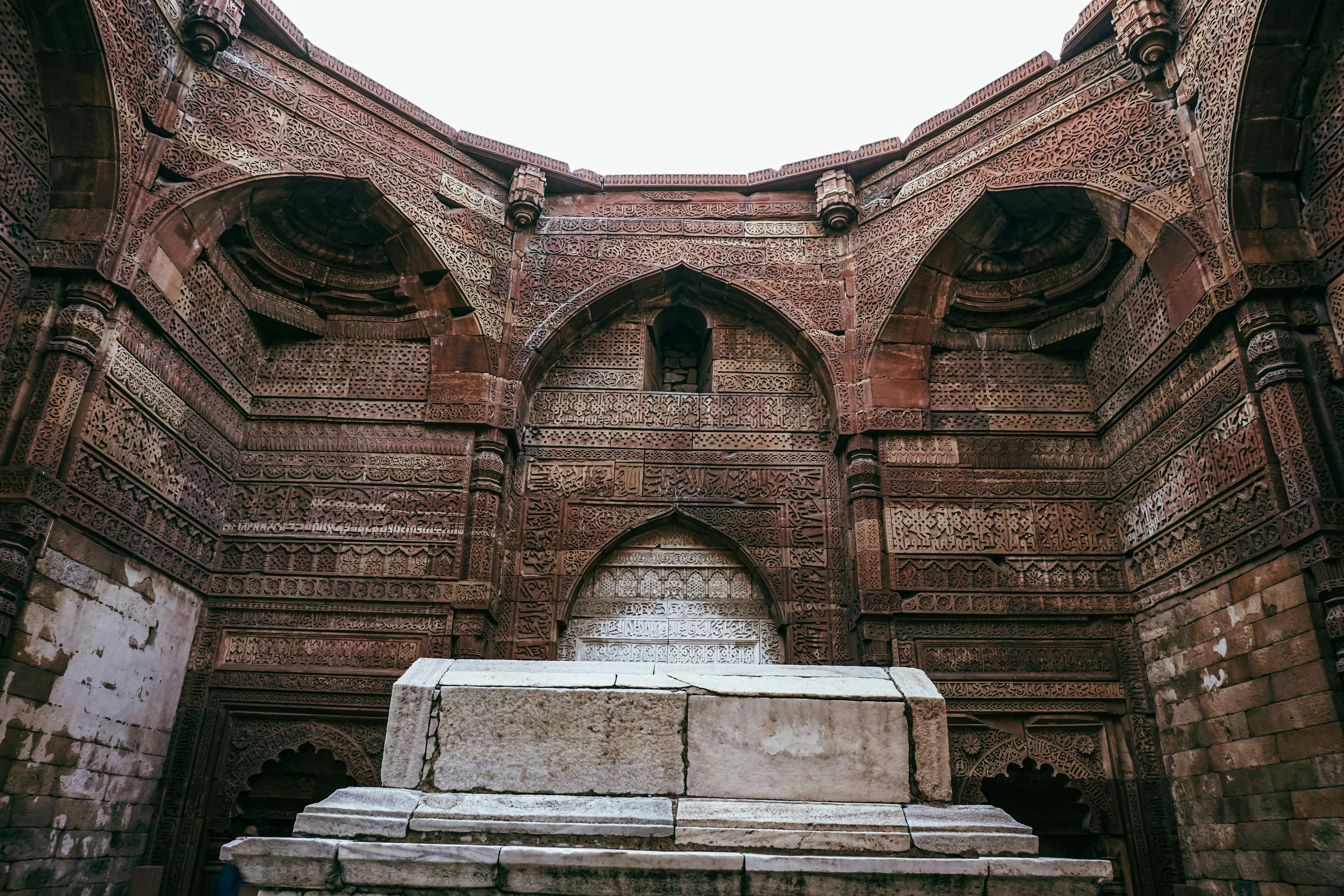 Exploring Heritage Tourism: Discovering Cultural Treasures