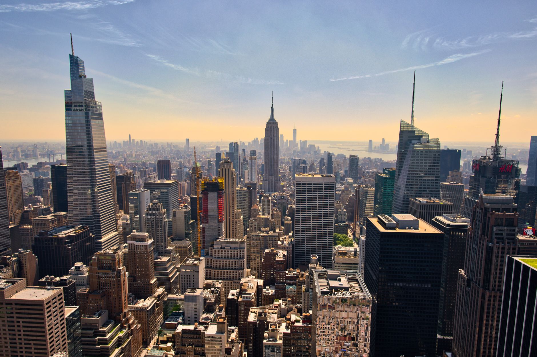 Return Flights to New York City from London from £376