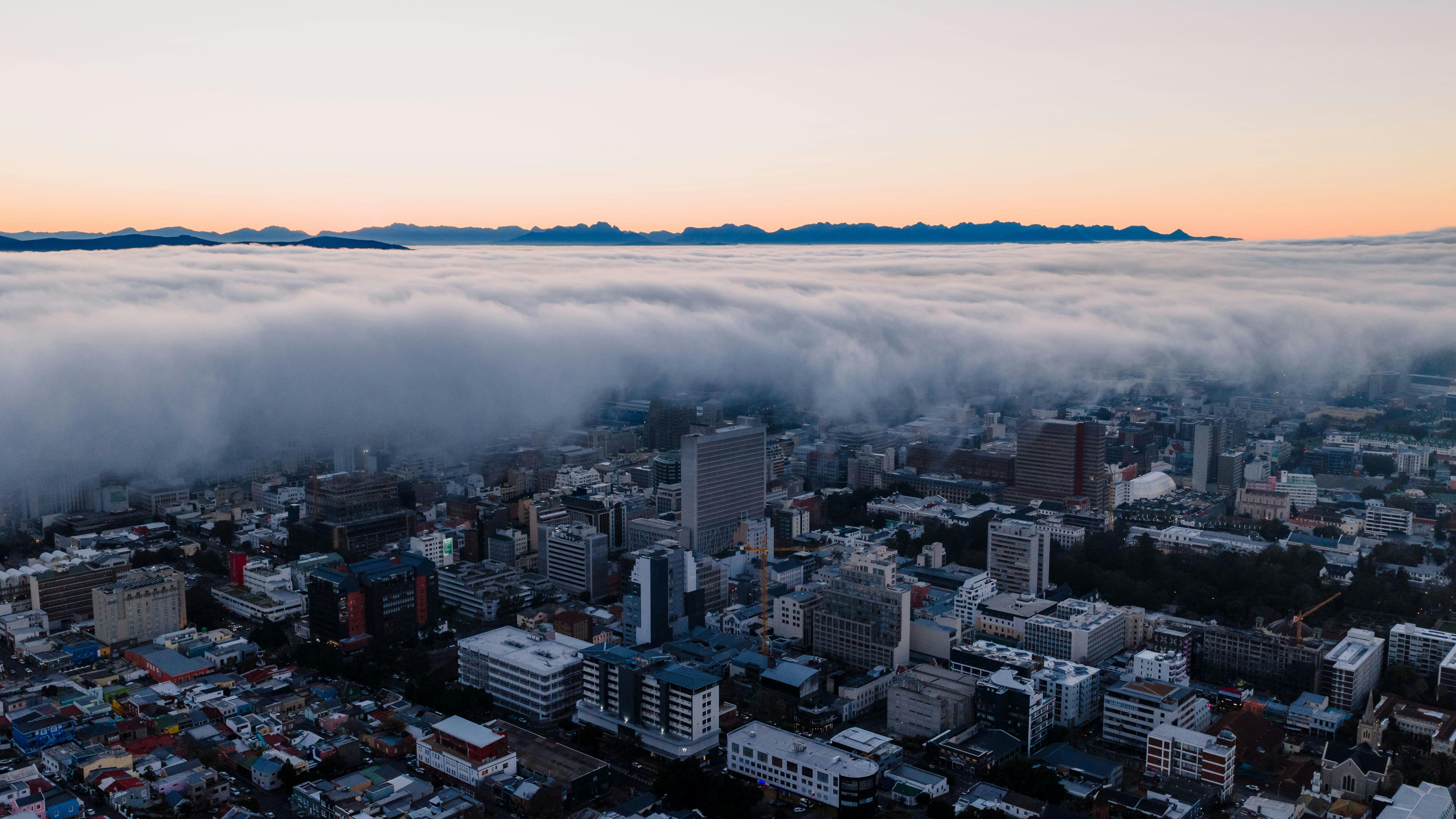 How Southern Hemisphere Cities Handle Autumn Rainfall: Cape Town vs Perth vs Sydney Data