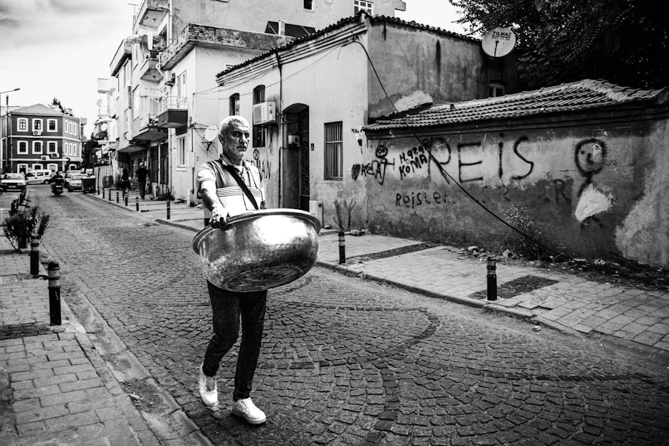 <b>A Melting Pot of Cultures: Experiencing Kuching's Diversity</b> <b>A Melting Pot of Cultures: Experiencing Kuching's Diversity</b>