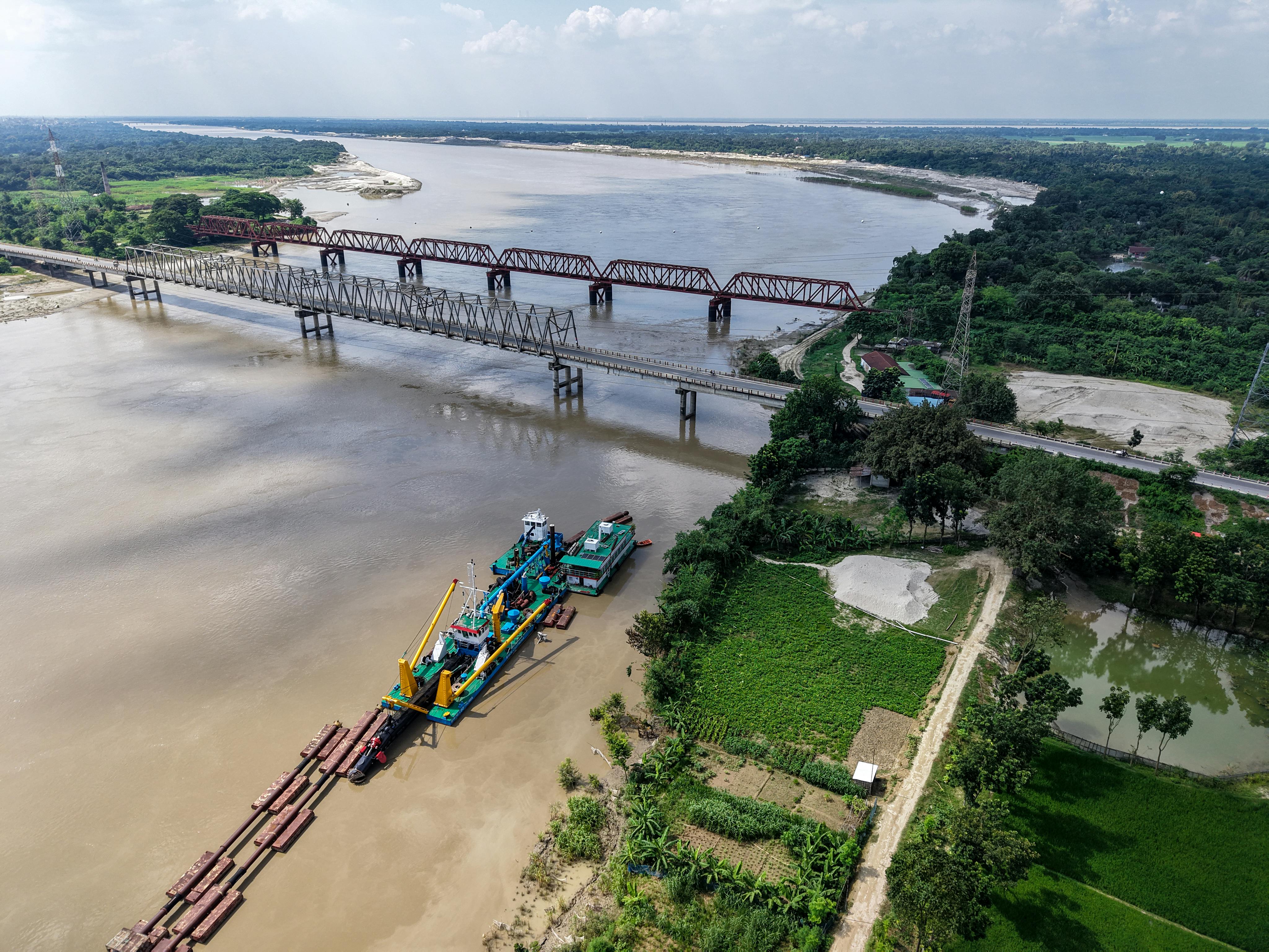 Bangladesh and UNESCO Strengthen Cooperation on Climate Resilience, Education and Biodiversity — Photo by Sarowar Hussain on 