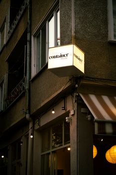 Charming evening scene of a boutique cafe with warm lighting in Eskişehir, Türkiye. — photo by Doğukan Melik Sevindik