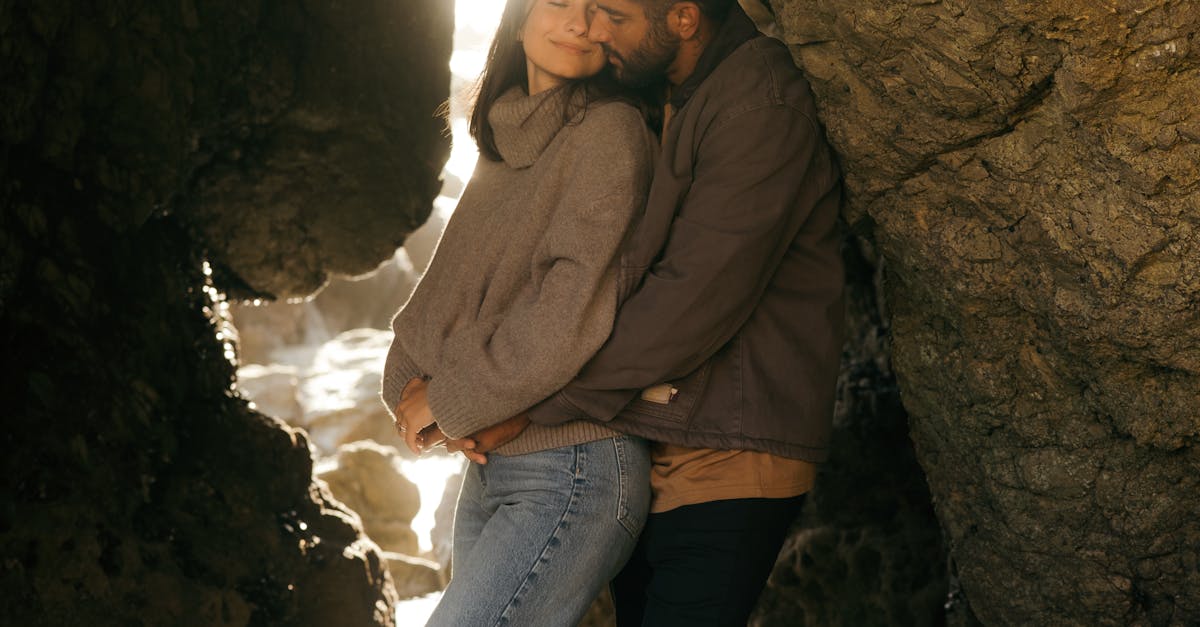 揭開古人類生活面貌 從遺骸化石與洞穴痕跡還原歷史真相