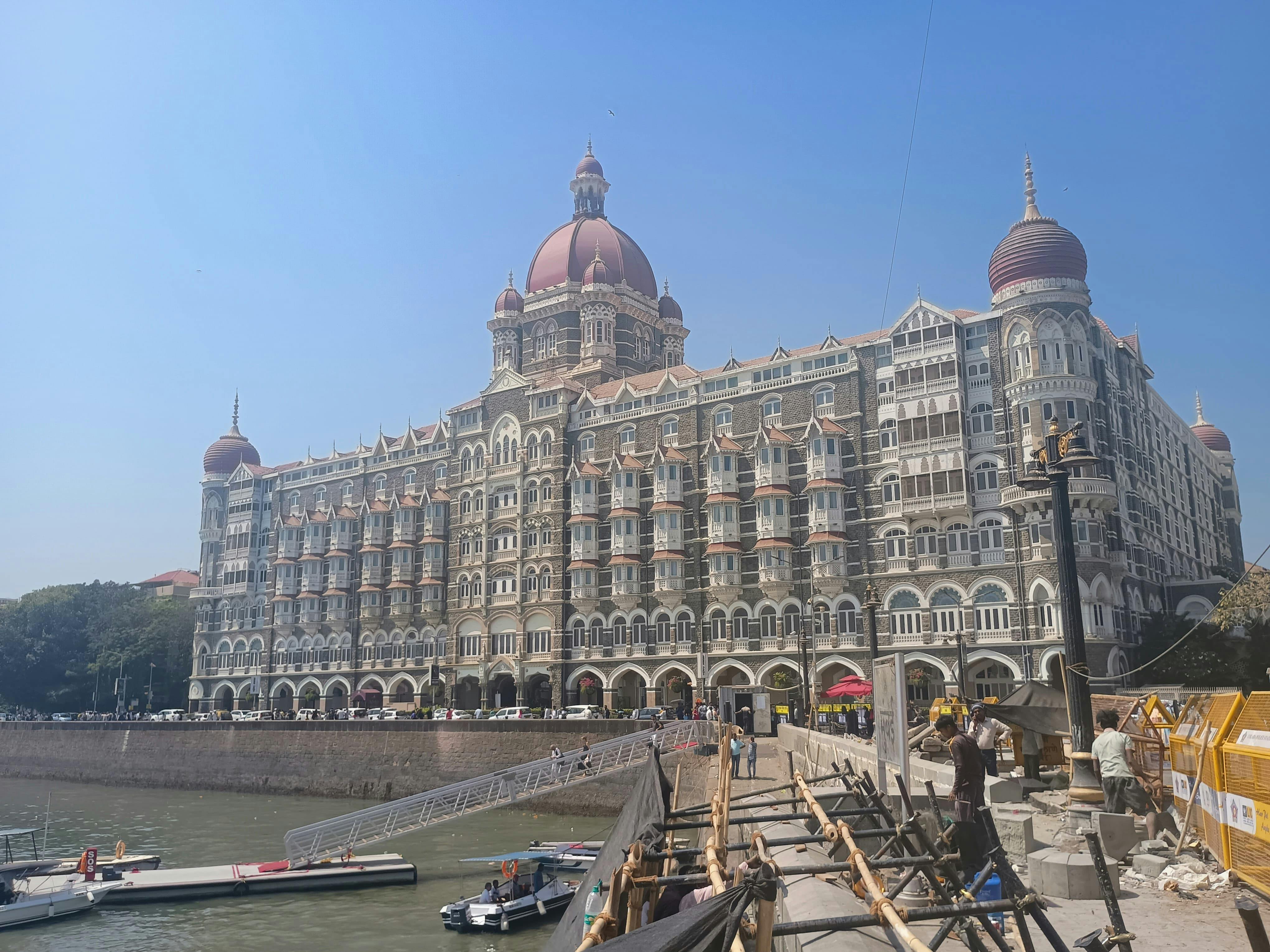 Durgesh Prasad, Durgesh, Taj Hotel