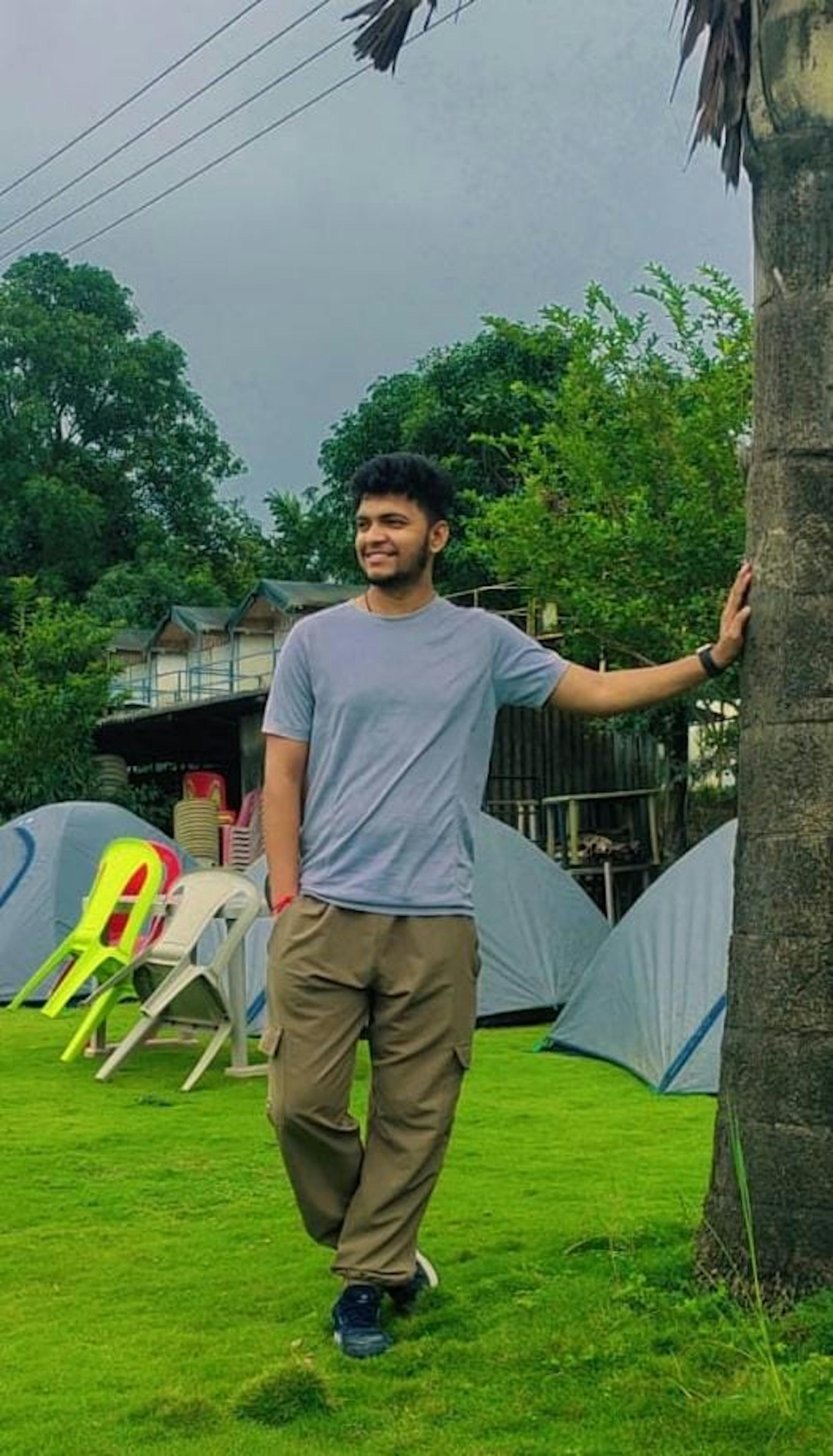 Durgesh Prasad, Durgesh, camping