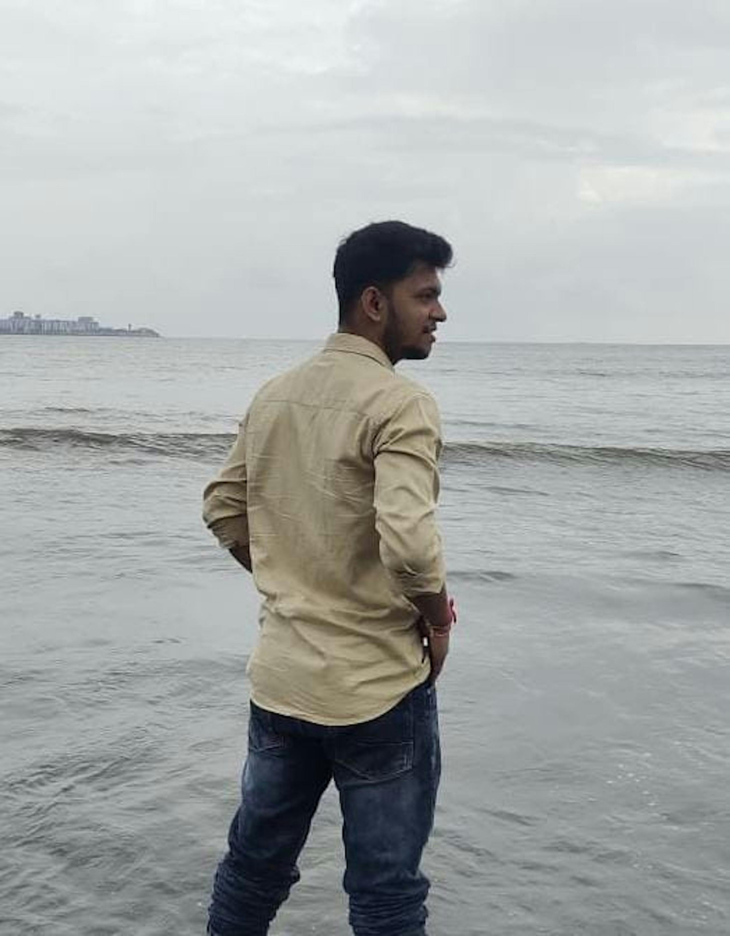 Durgesh Prasad, Durgesh, beach