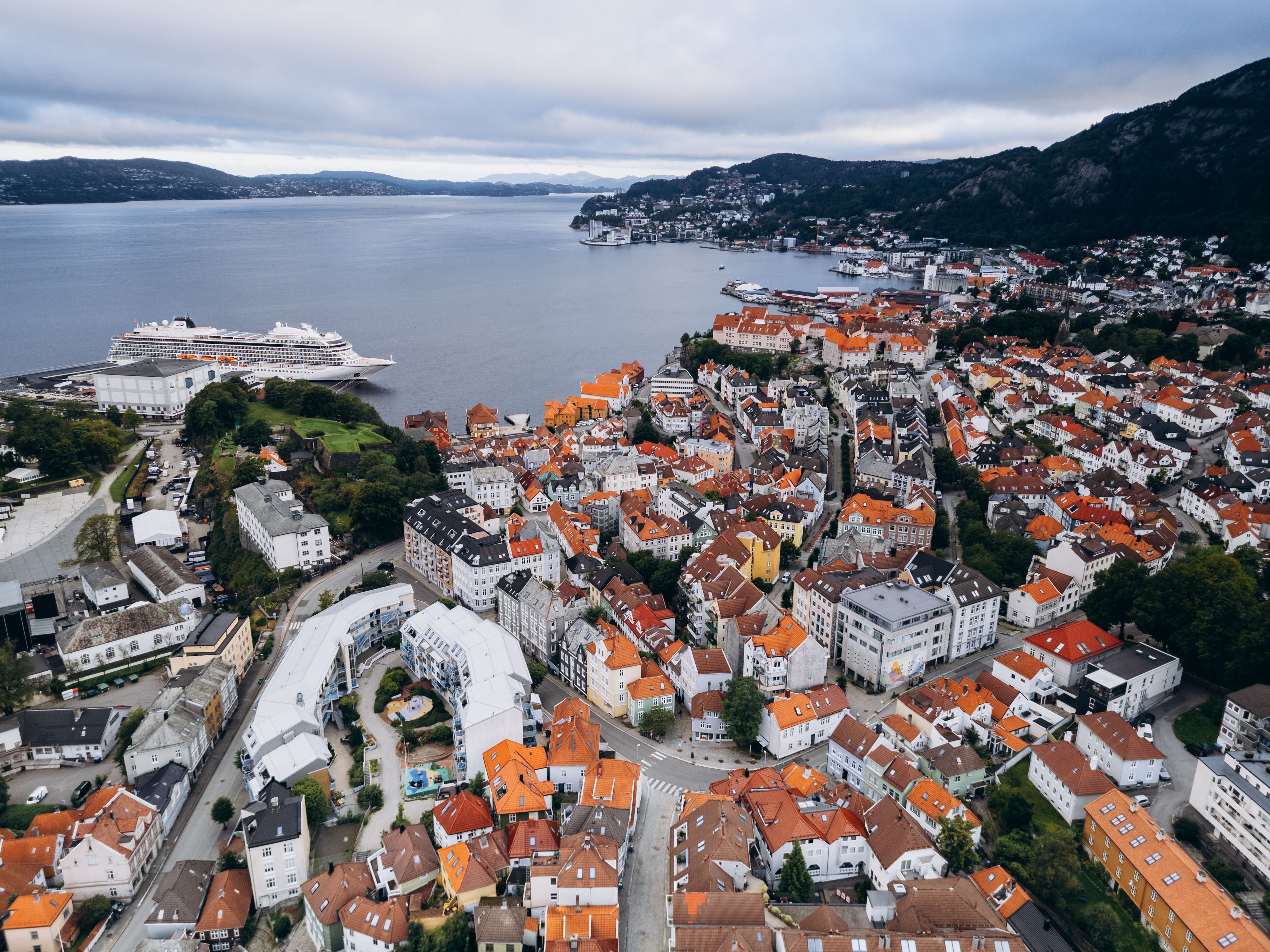 Stunning aerial view of Bergen, Norway showcasing the harbor and vibrant cityscape. Stunning aerial view of Bergen, Norway showcasing the harbor and vibrant cityscape.