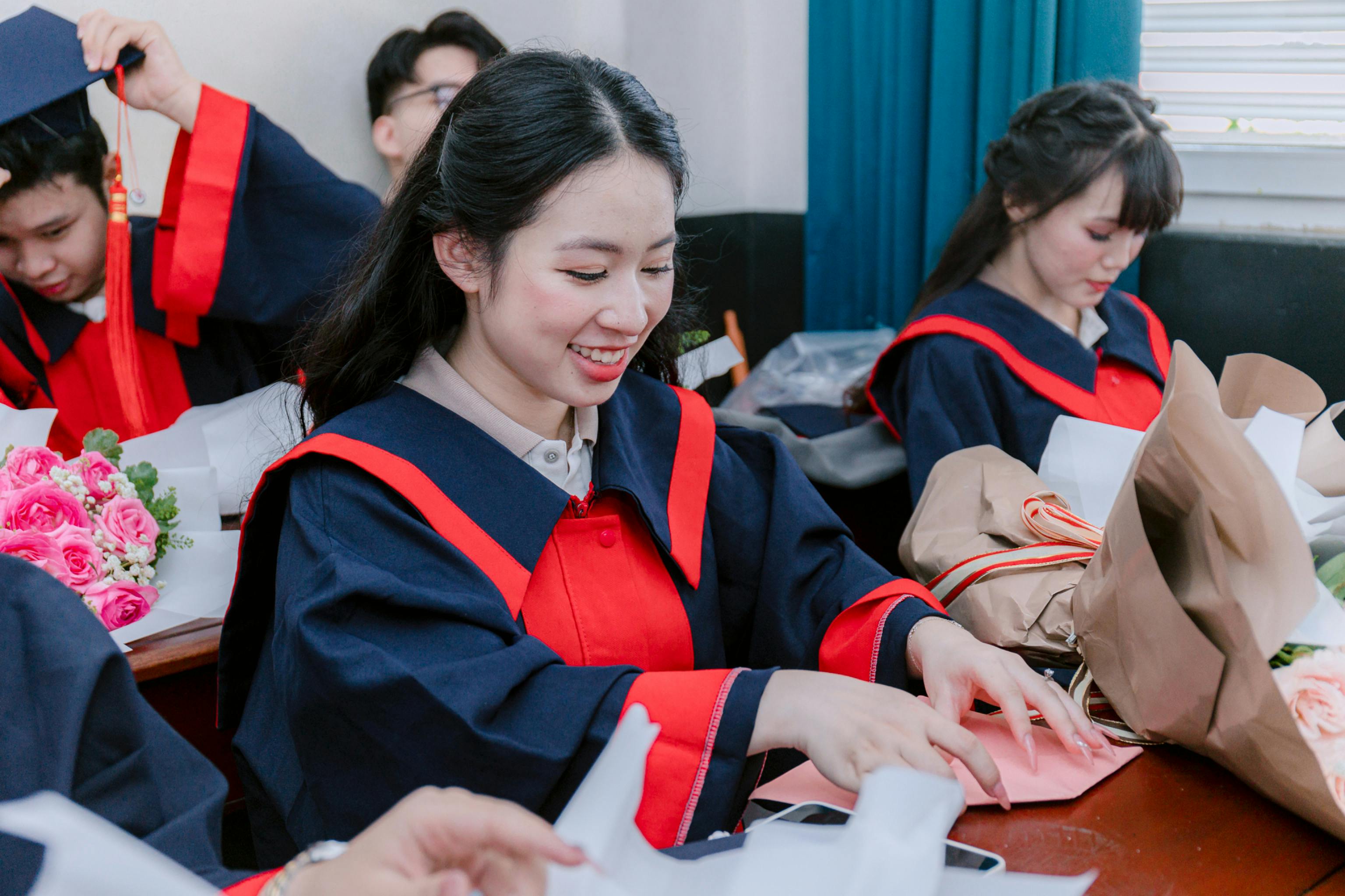 SU launches 1st academic program from Center for the Creator Economy — Photo by 🇻🇳🇻🇳Nguyễn Tiến Thịnh 🇻🇳🇻🇳 on Pexels
