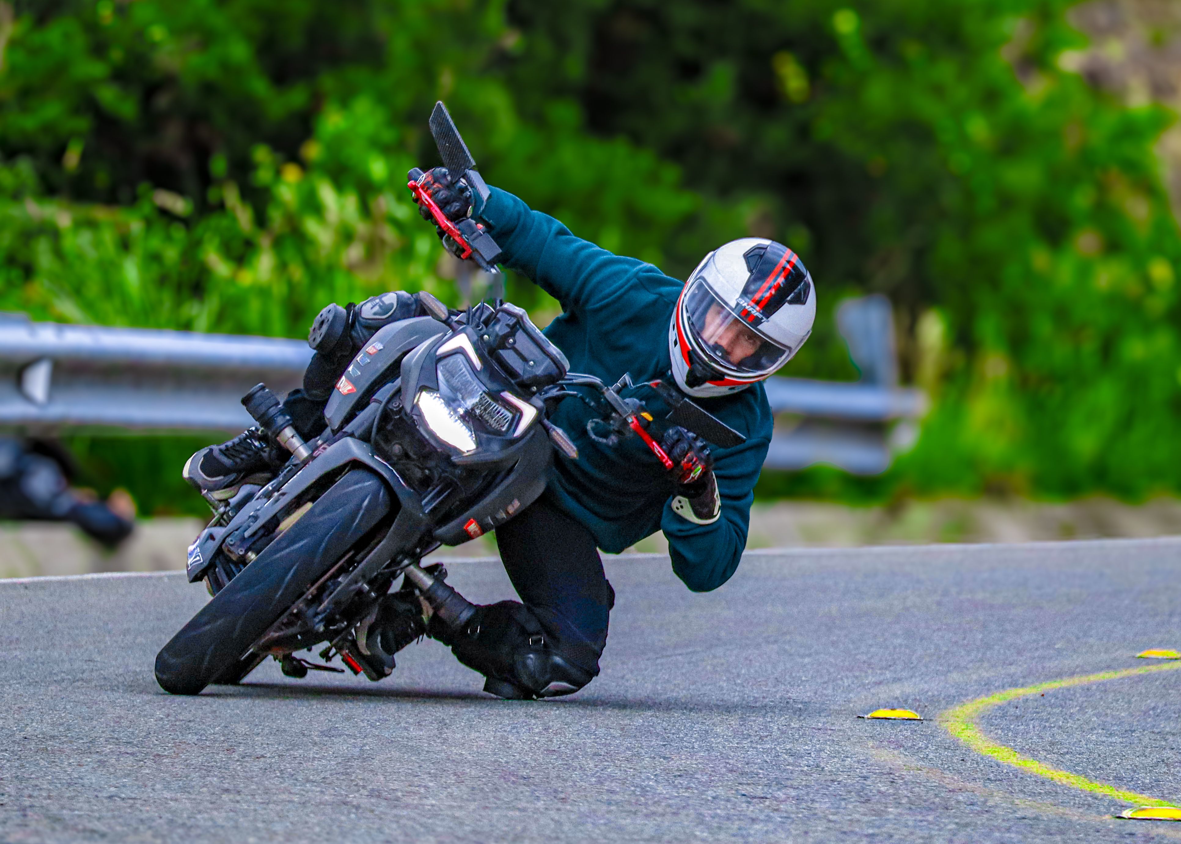 top gear reviews — Photo by Alejandro Cely on Pexels