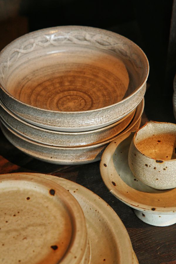 Stacked ceramic bowls by yu xin on Pexels