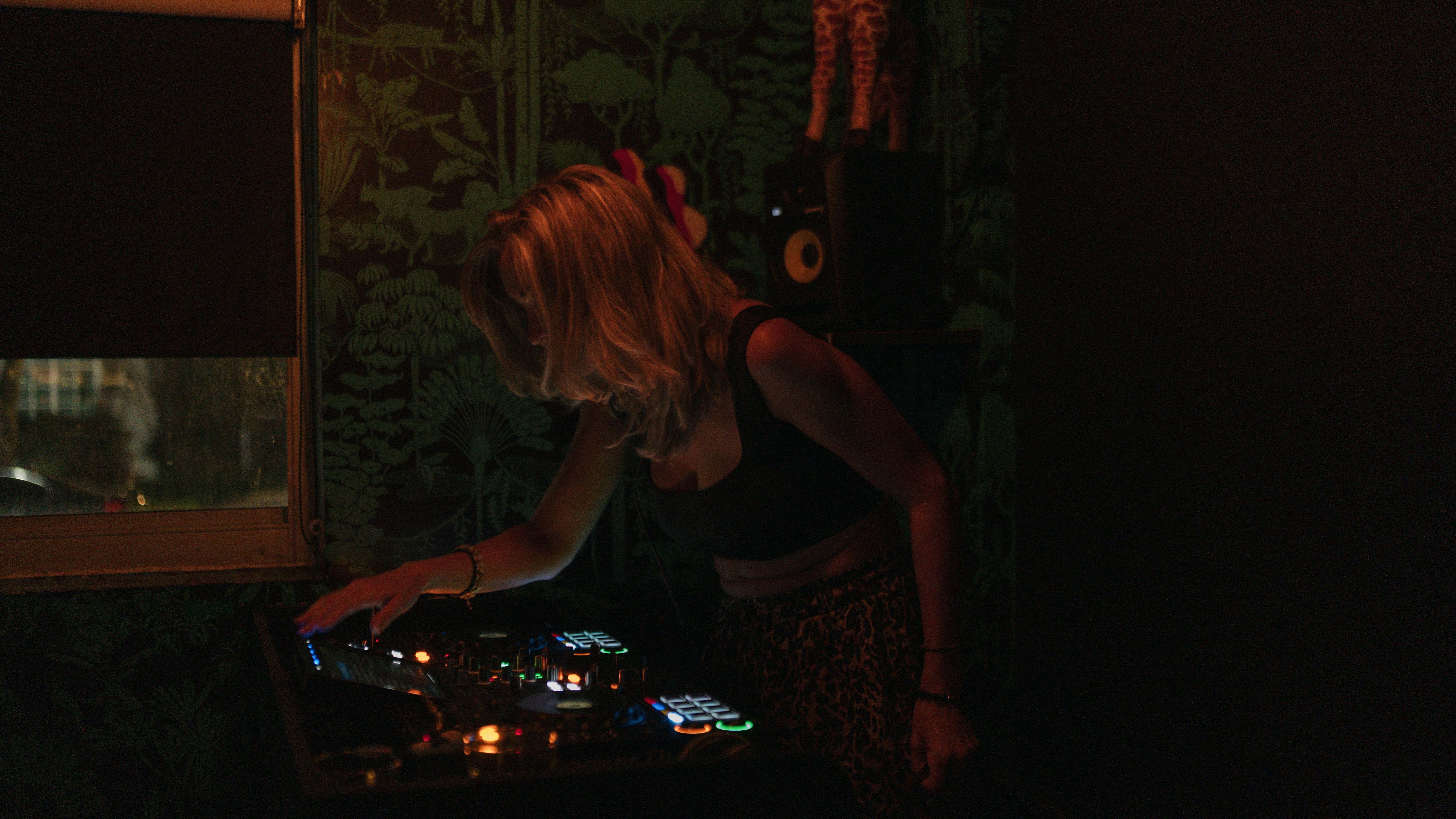 Protegiendo tu Legado Sónico: Estrategias Esenciales de Respaldo para Estudios Musicales