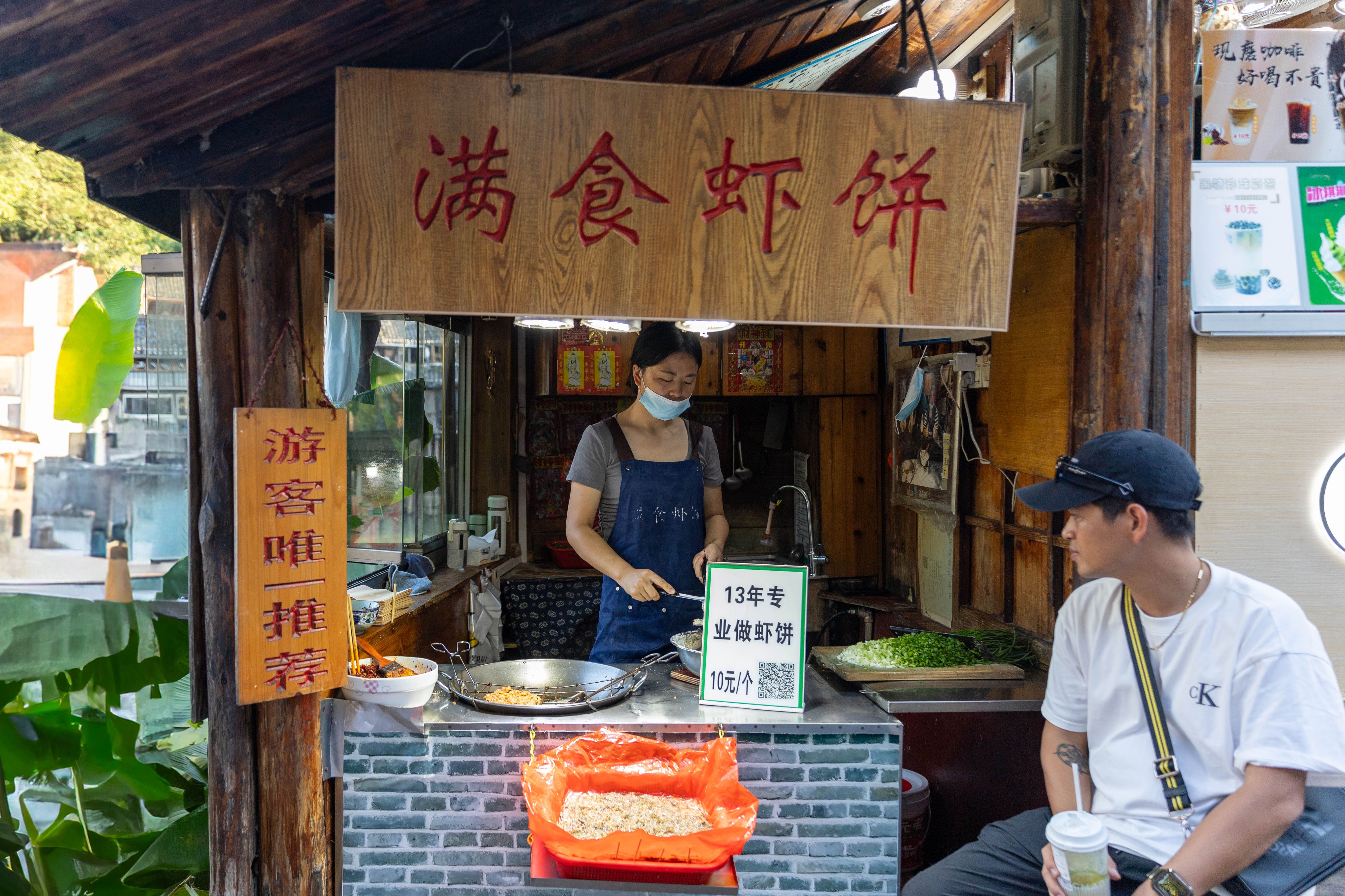 Discovering the Quiet Beauty of Xiamen: A Local's Guide