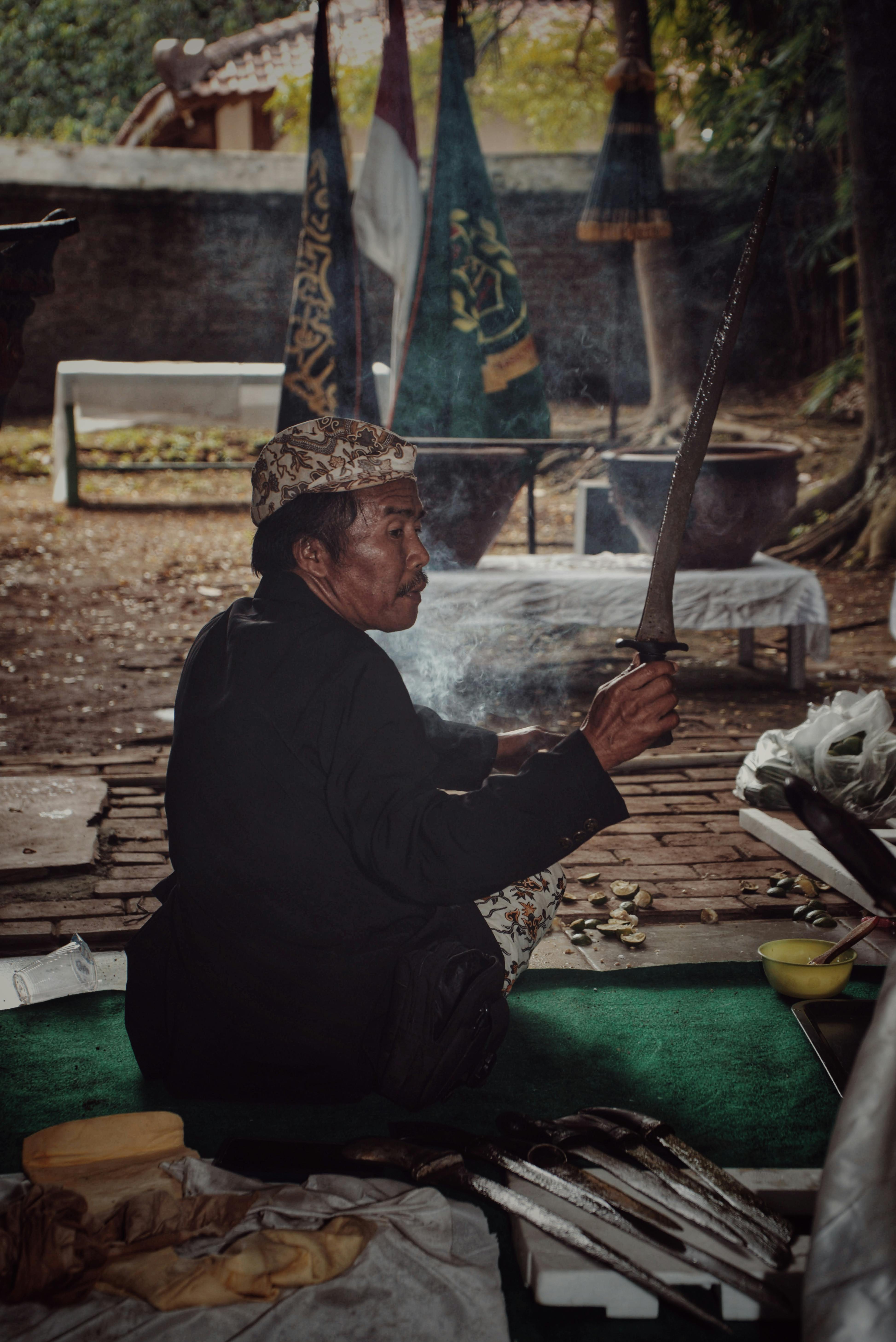 Melestarikan Ukiran Pendopo Jawa: Tanggung Jawab Bersama