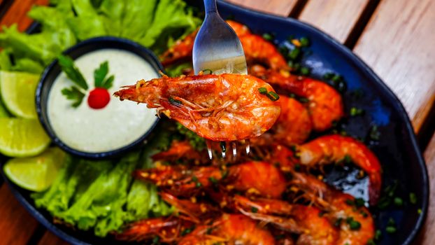 Crevettes panées à la noix de coco