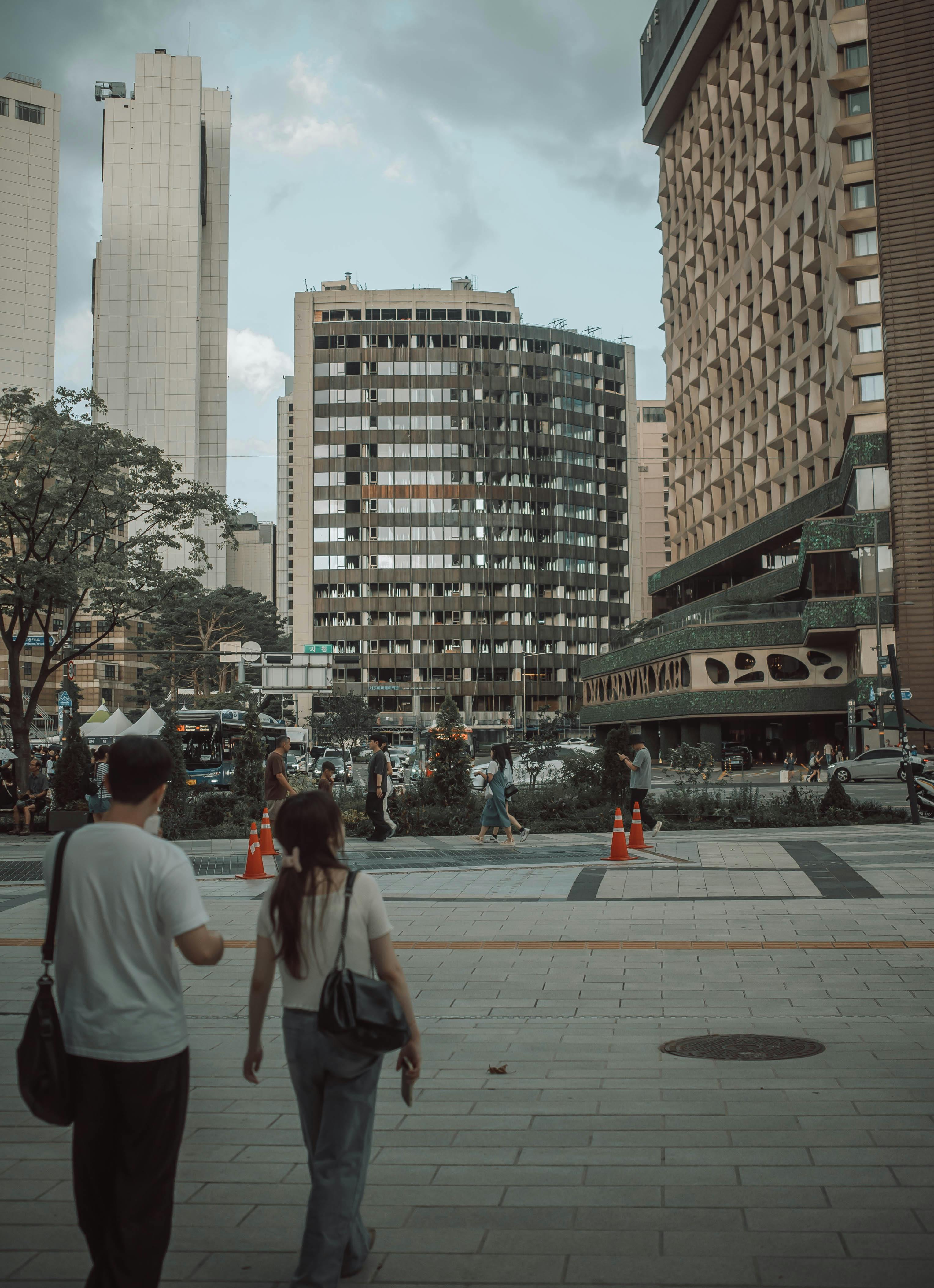 鴻海底氣十足 聯友金屬掌握稀有原料 黃顯華喊話 台灣要成為全球科技島