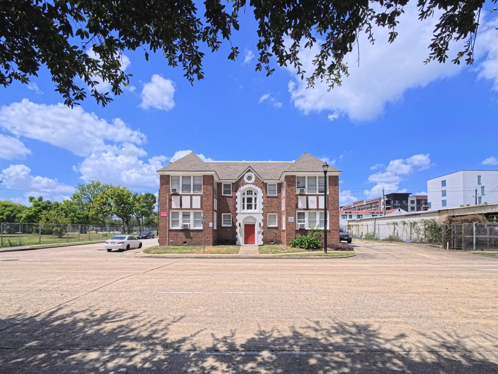 Is Texas Apartment CoSign Better than Libertyrent