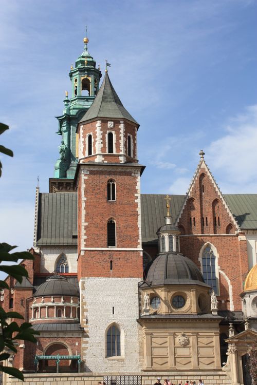 Free Detailed view of Krakow's iconic cathedral showcasing gothic and renaissance features. Stock Photo
