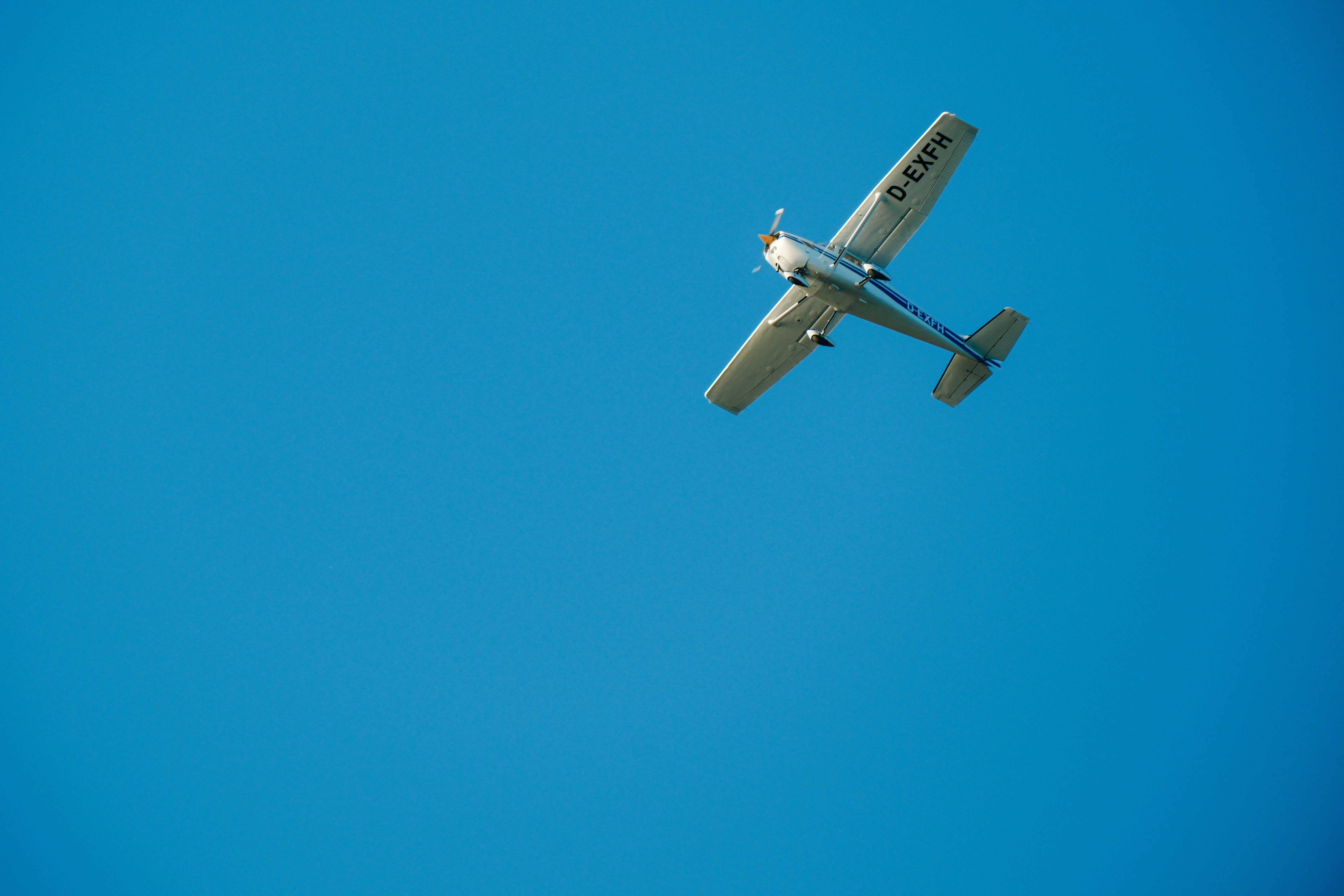 General Aviation Market Outlook: Private Air Travel Demand and Growth Opportunities — Photo by Ramon Karolan on Pexels