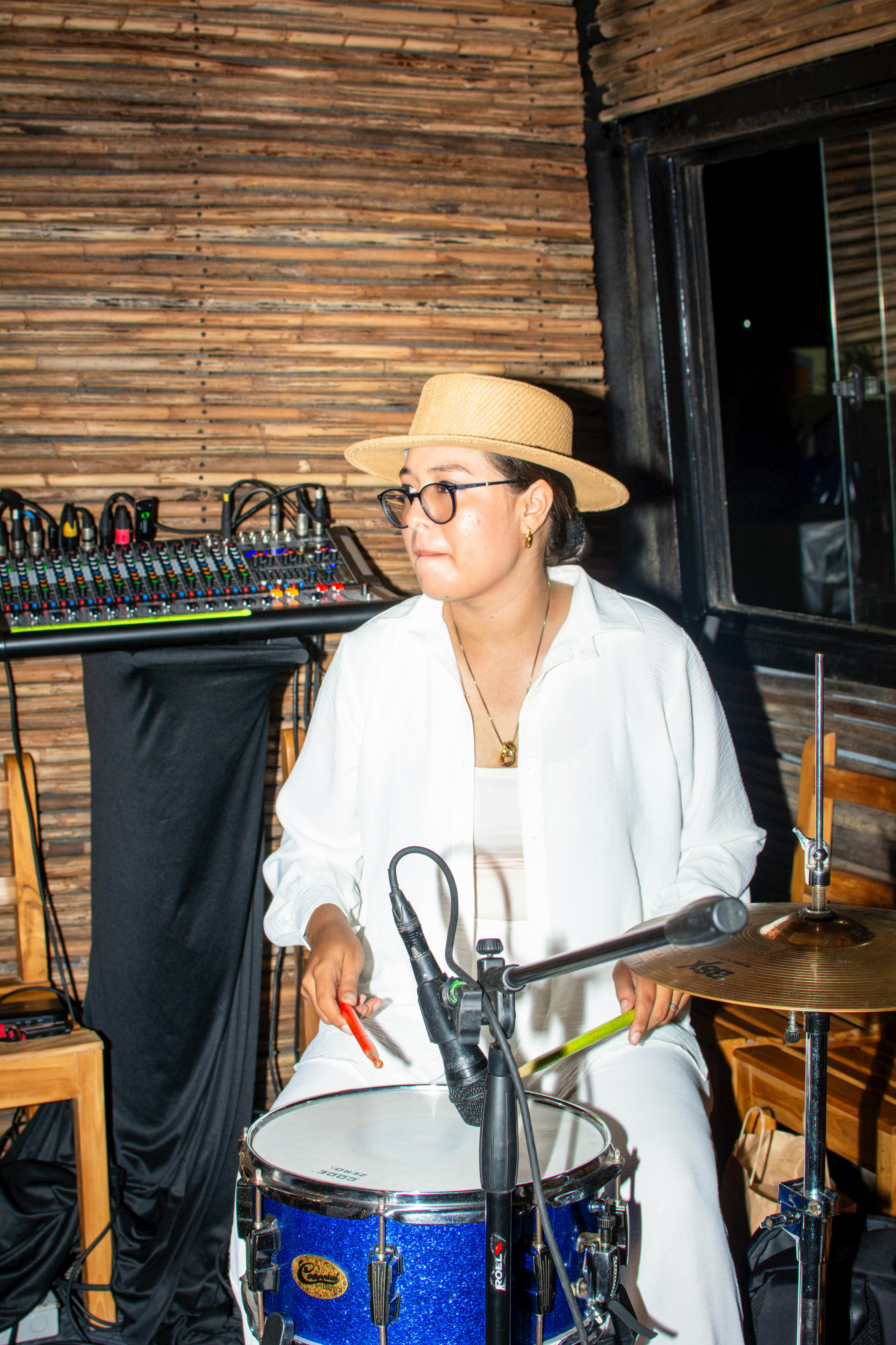 Unveiling‌ the⁤ NinetySeven⁤ Pro ‍mixer Features and Specifications