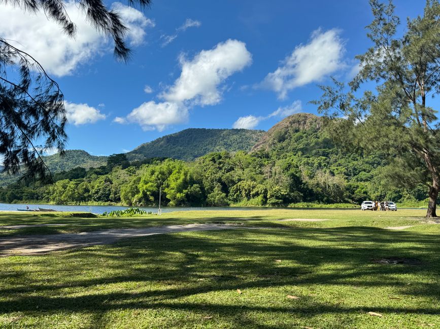 Tips Piknik Syantik di Danau Korea: Tips Piknik Syantik di Danau Korea: