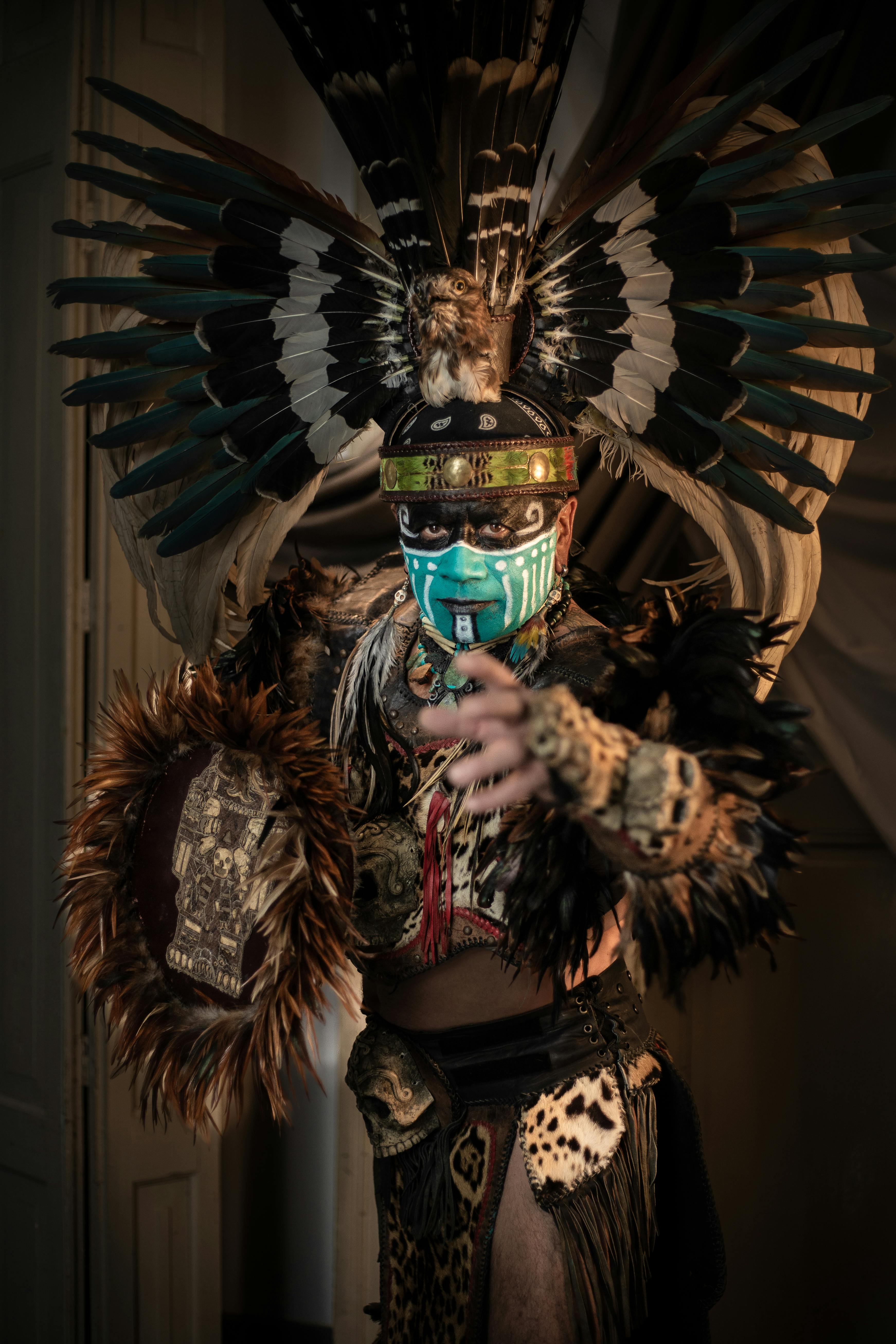 Sejarah Singkat dan Makna Simbolis Topeng Solo