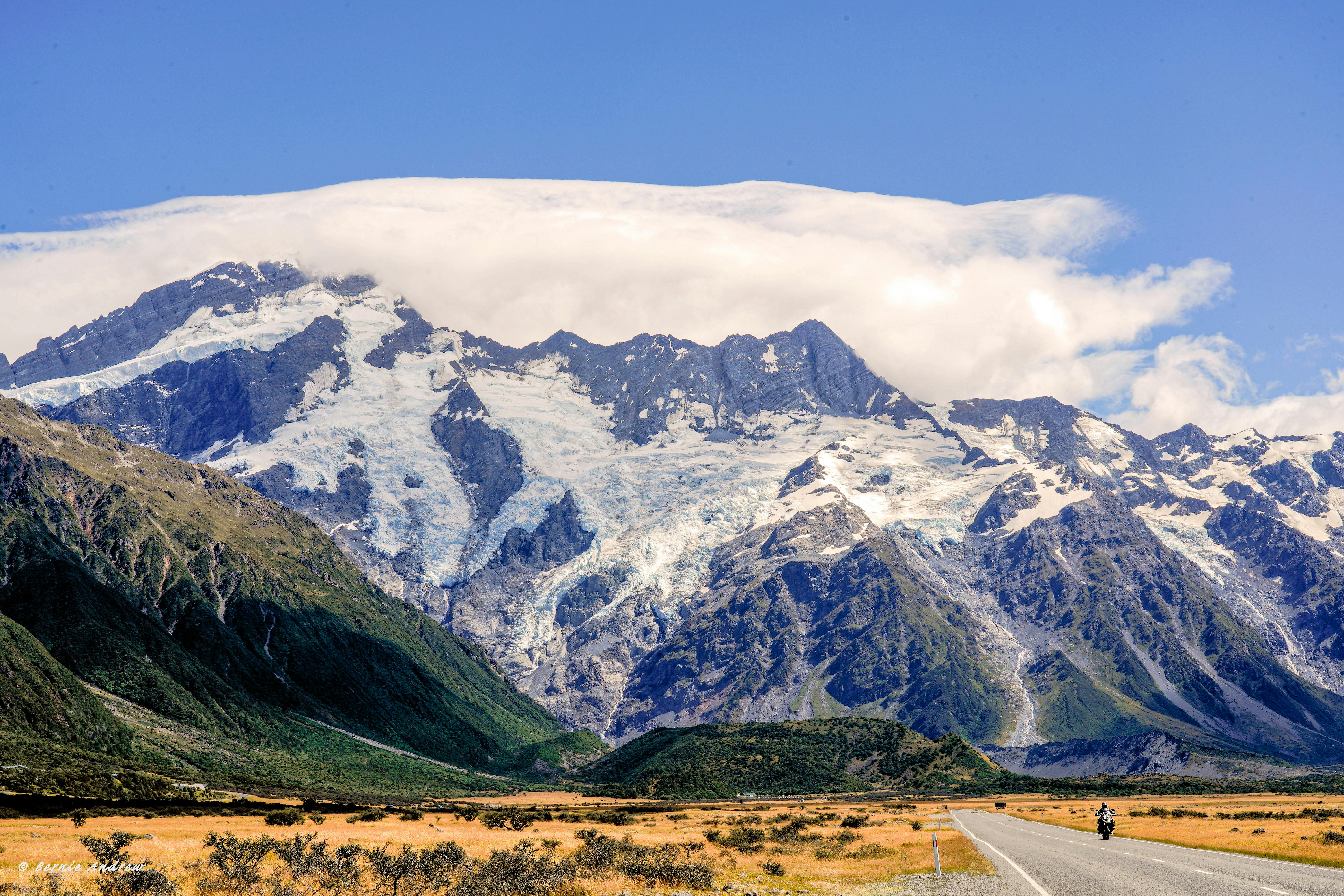 general travel new zealand tours — Photo by Bernie Andrew on Pexels