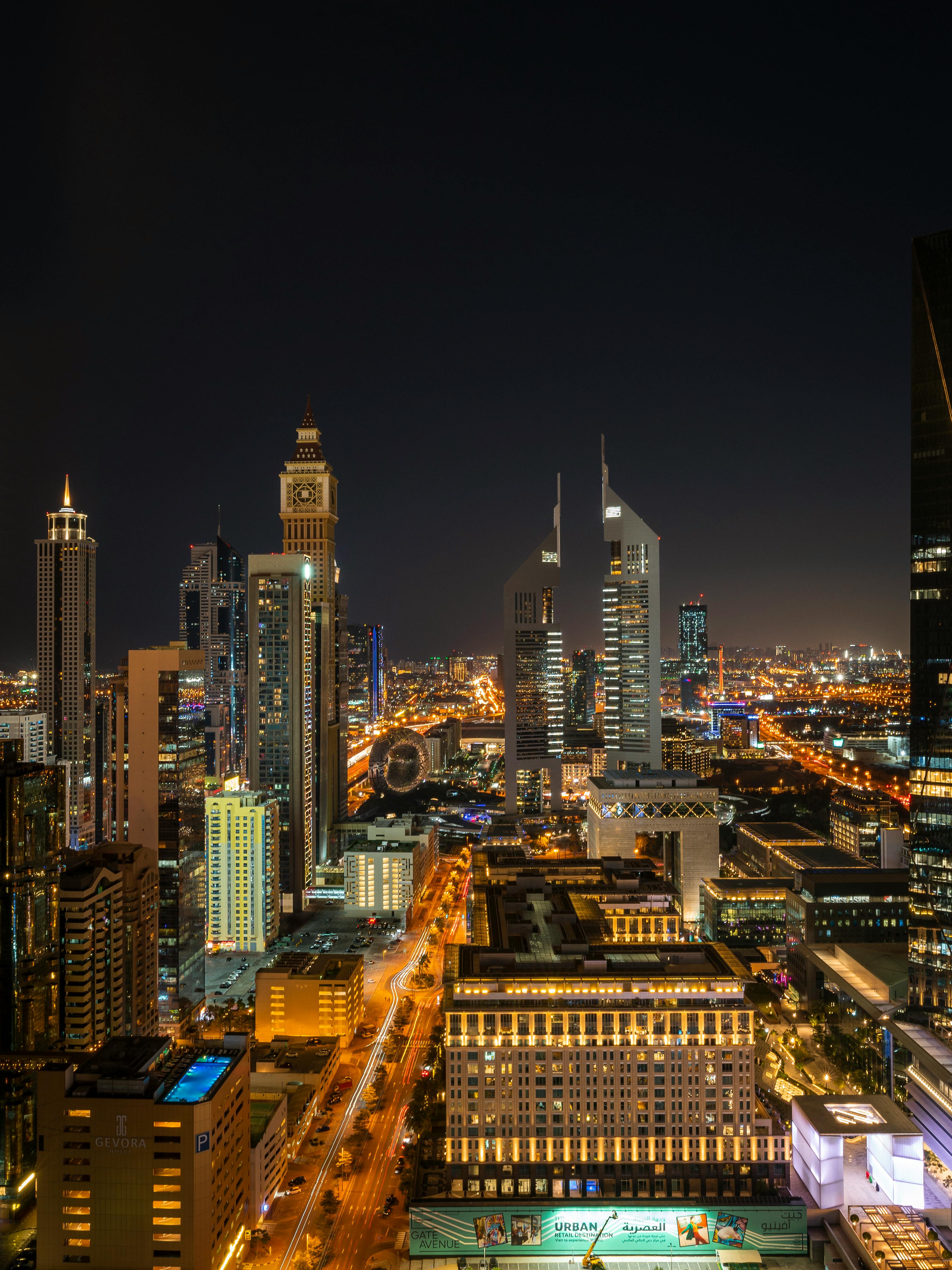 Dubai Gece Manzarası