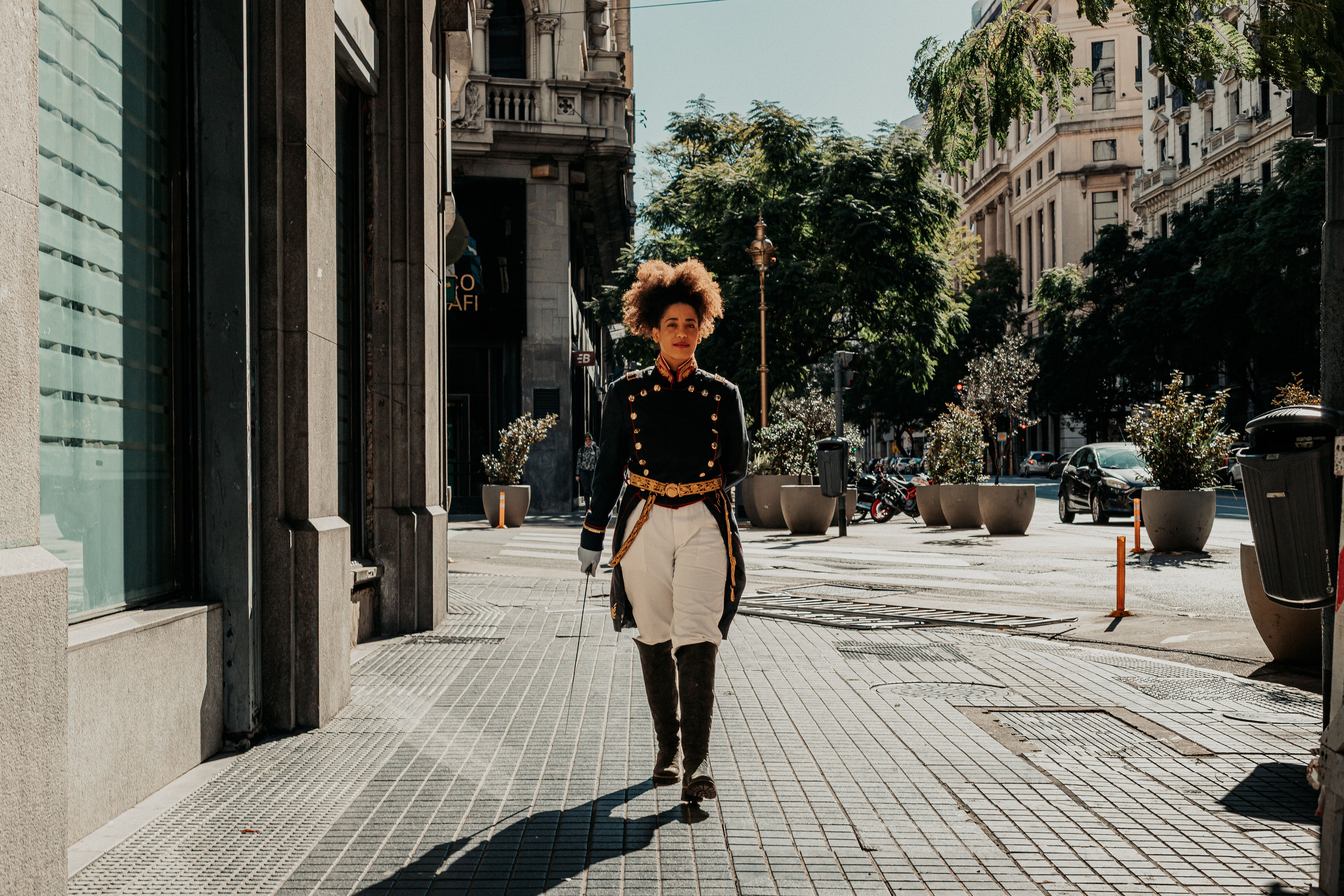 Netflix TV Remake of Denzel Washington’s Action Movie Gets Divisive RT Reviews — Photo by Gera Cejas on Pexels