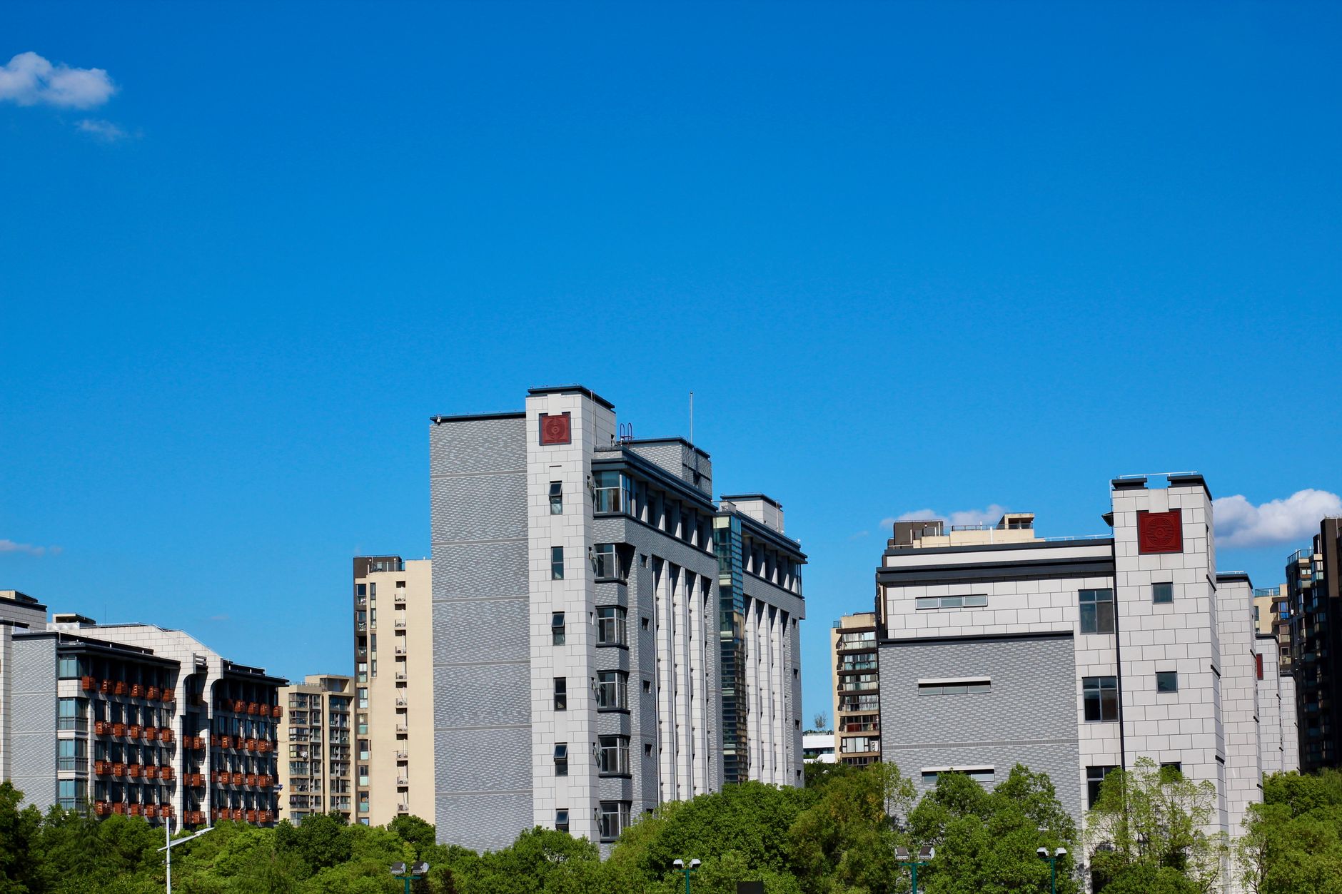 HANGZHOU DIANZI UNIVERSITY