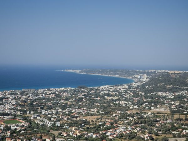Flights from Israel to Rhodes: who flies nonstop and how long