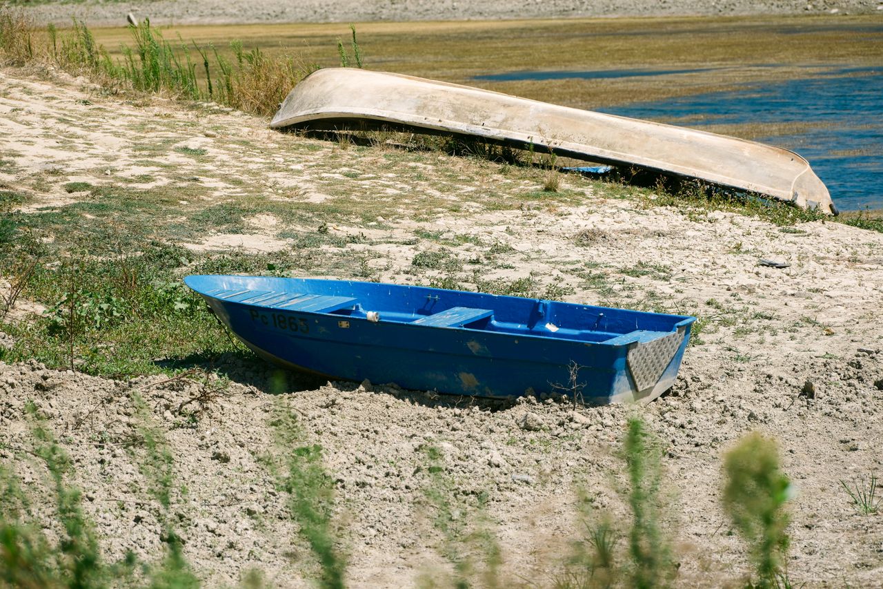 Presušeno korito rijeke Dunav uslijed suše