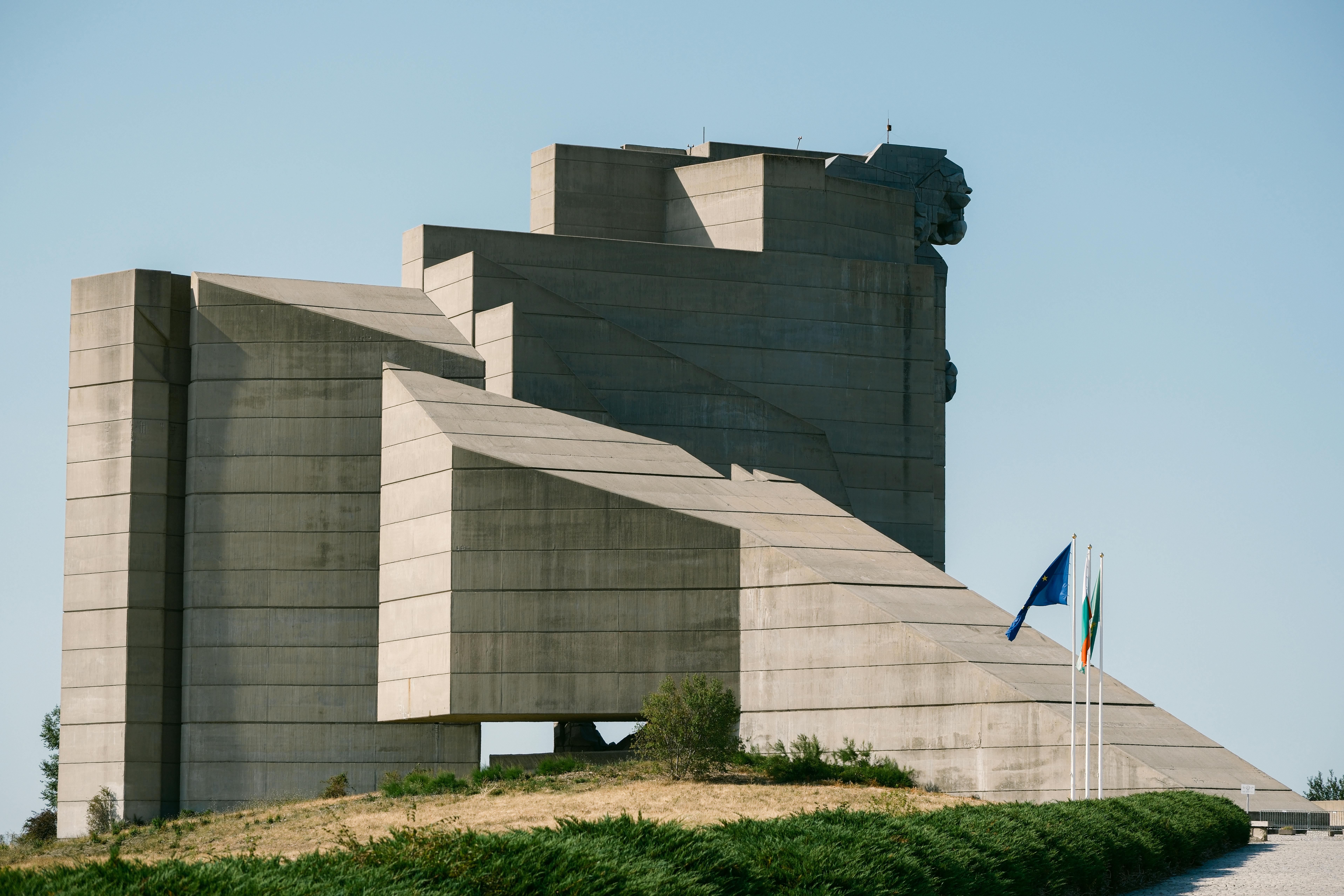 A striking architectural monument against a clear sky in Varna, Bulgaria.