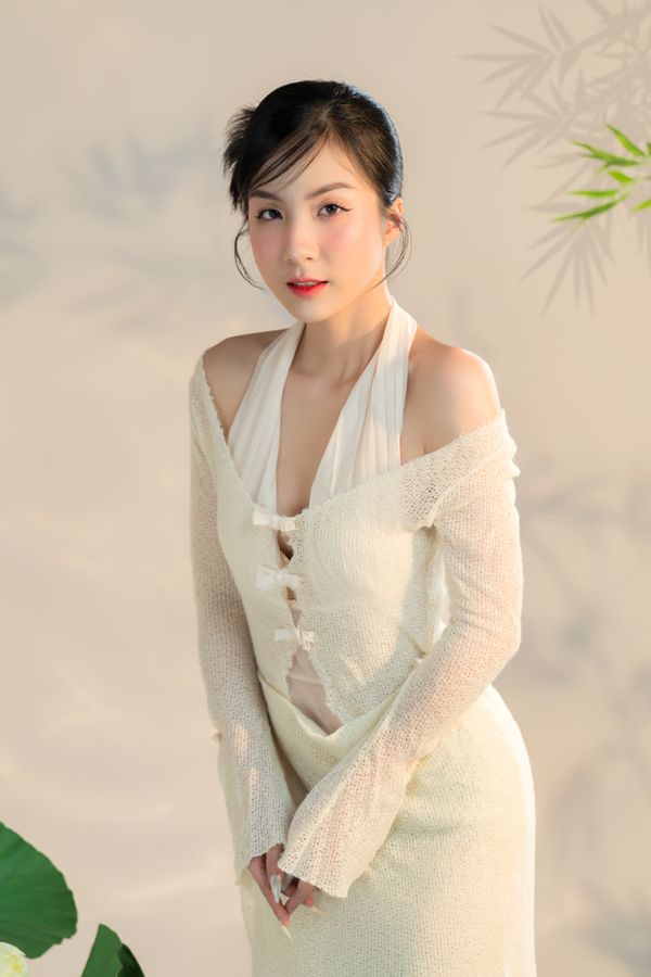 Cream wool blend dress elegant