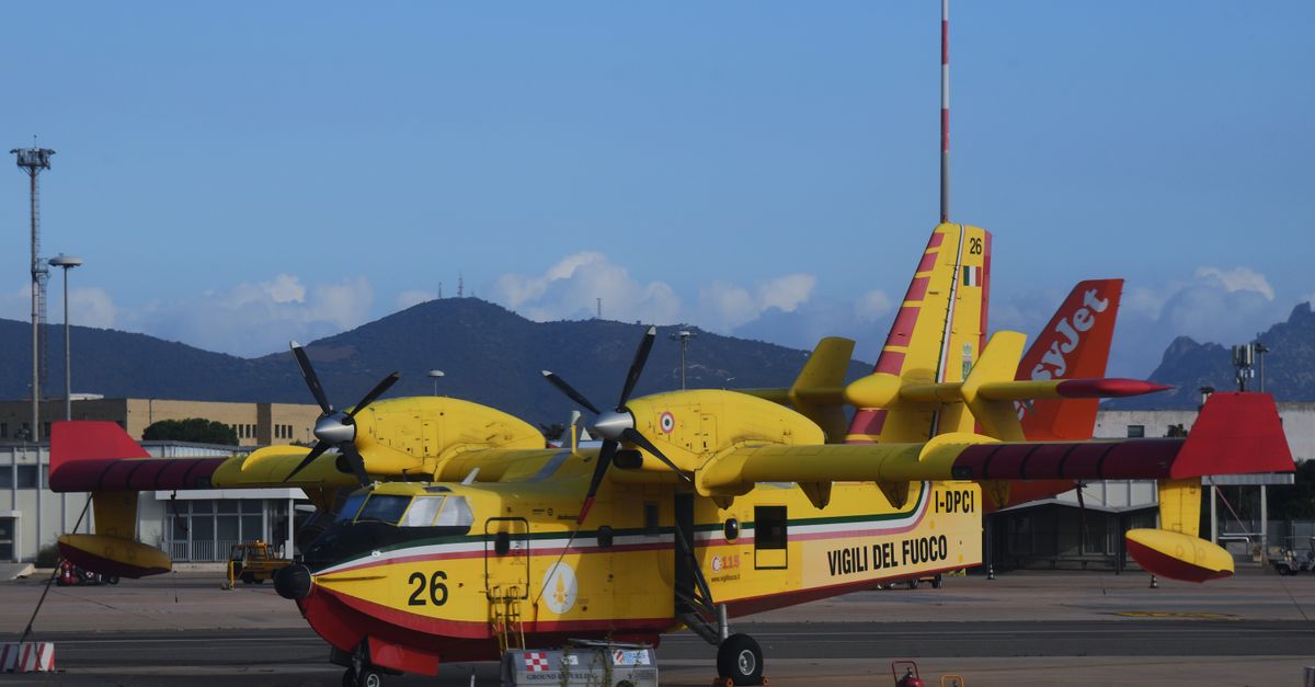 Italy Cuts Air Traffic in Half After Data Transmission Failure