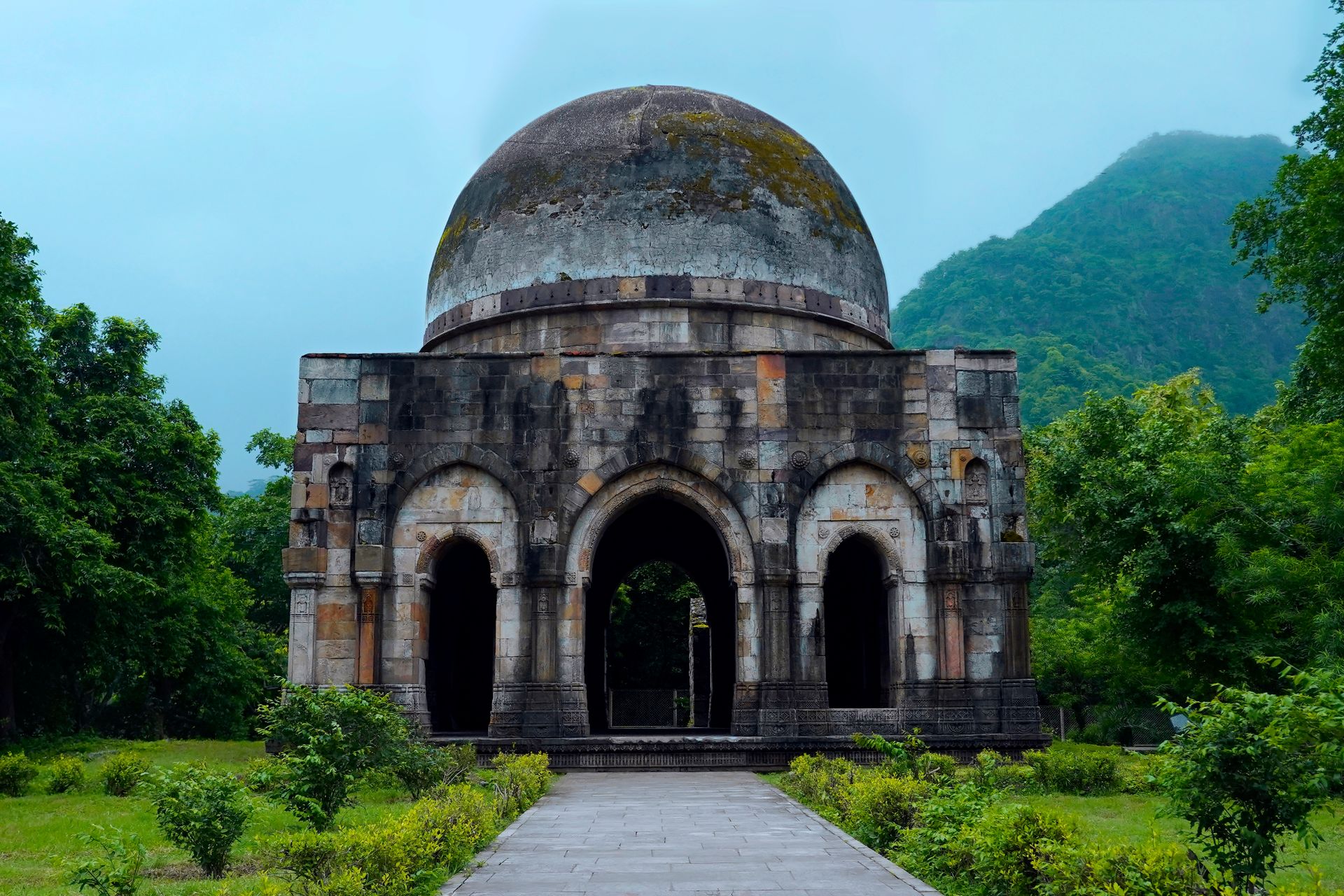 Old Beautiful Indo-Islamic architecture