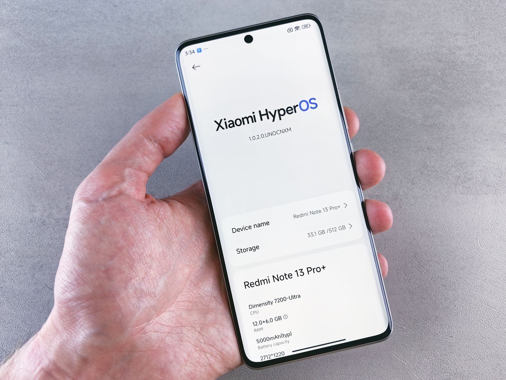 Chinese AI's integreren diep in smartphone besturingssystemen