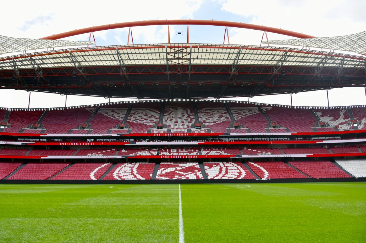 wide angle view of est dio da luz showing empty stands and manicured f