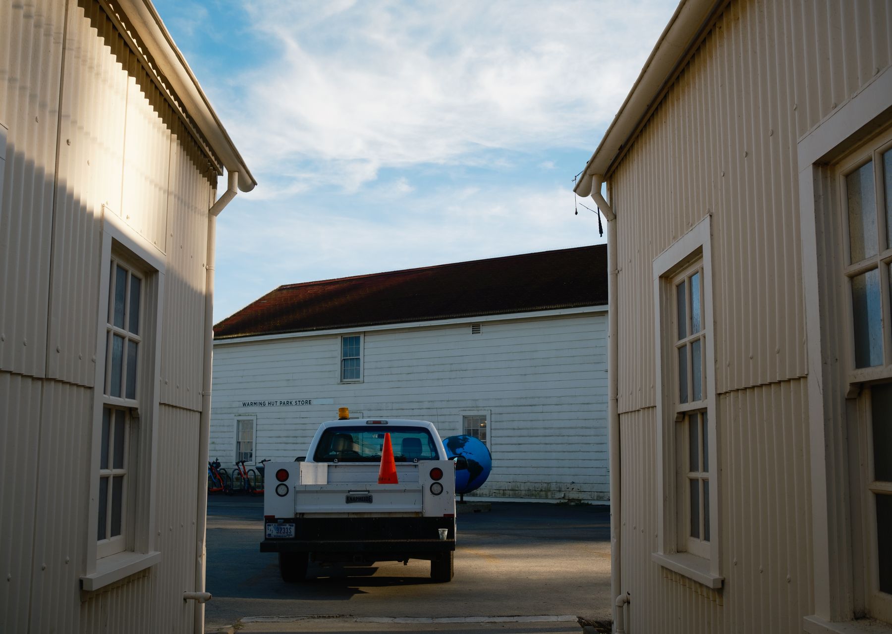 Professional removals crew at work — man and van Bala