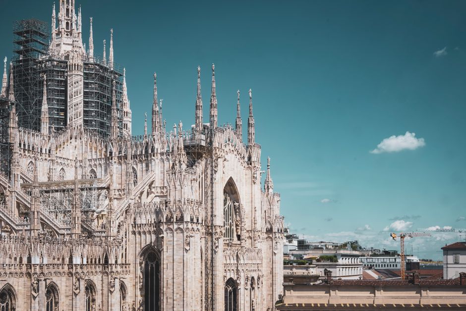 Olasz ossobuco alla milanese – a milánói borjúlábszár titkai – milan italy cityscape duomo cathedral