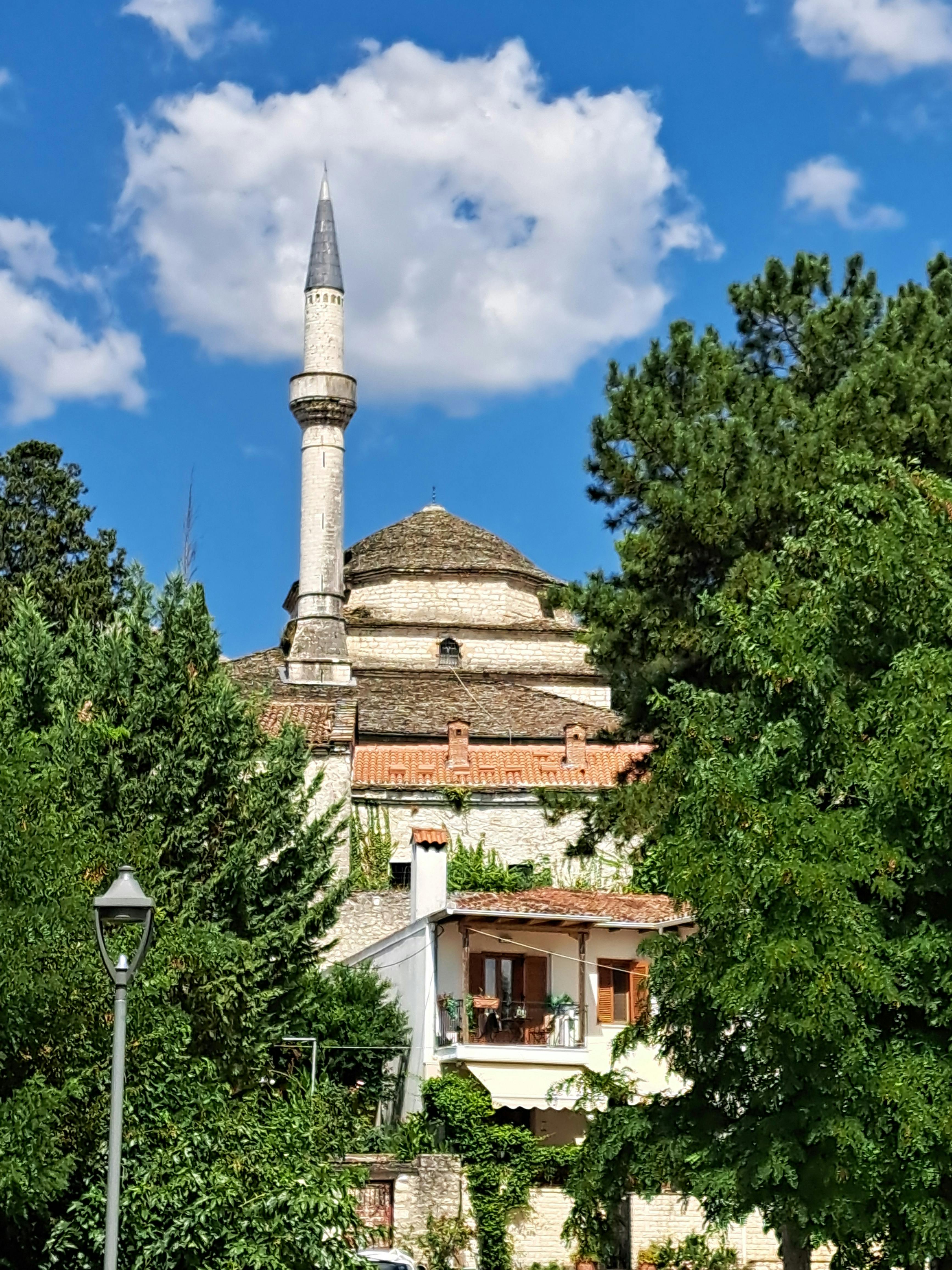 台南首批社宅 宜居成功 簽約完成 黃偉哲親賀住戶開啟新生活