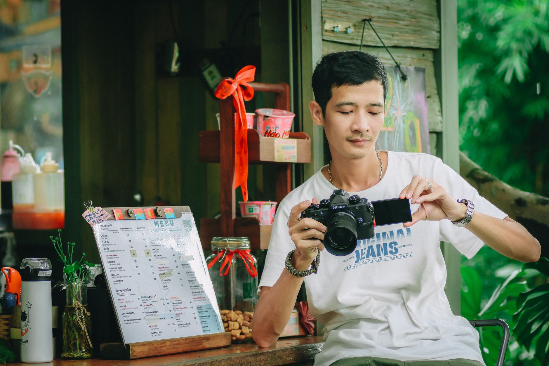 Panasonic Lumix TZ300 Review – A Near-Perfect Travel Camera with a Major Flaw