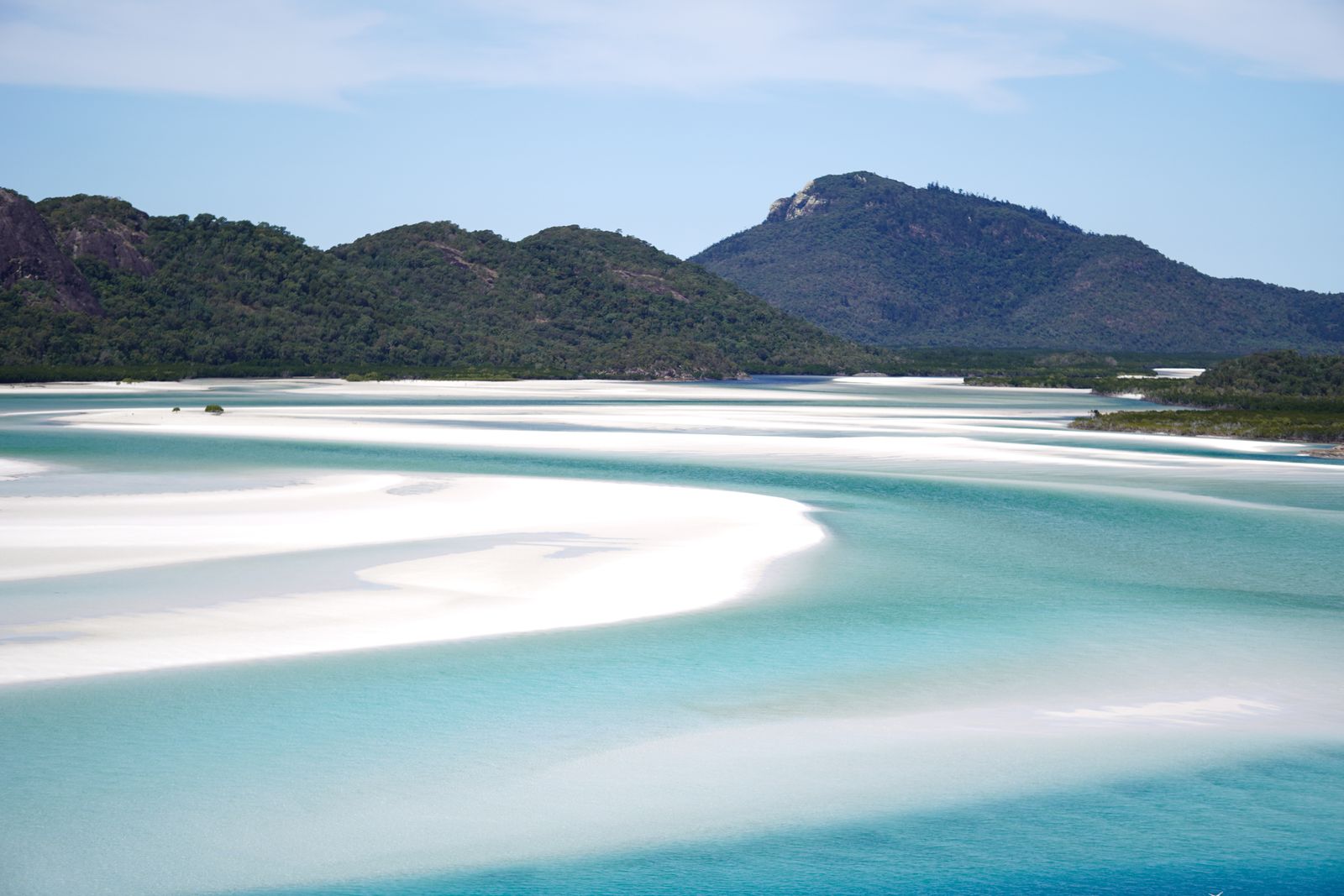 Whitehaven Beach white sand and turquoise water, Whitsundays, Australia