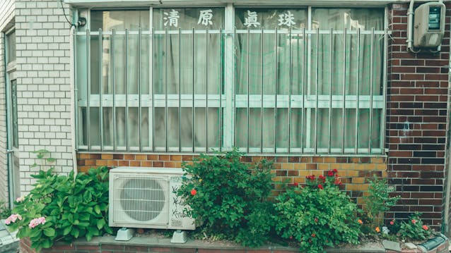 My AC Unit Is Making a Weird Noise: DIY or Hire a Pro?