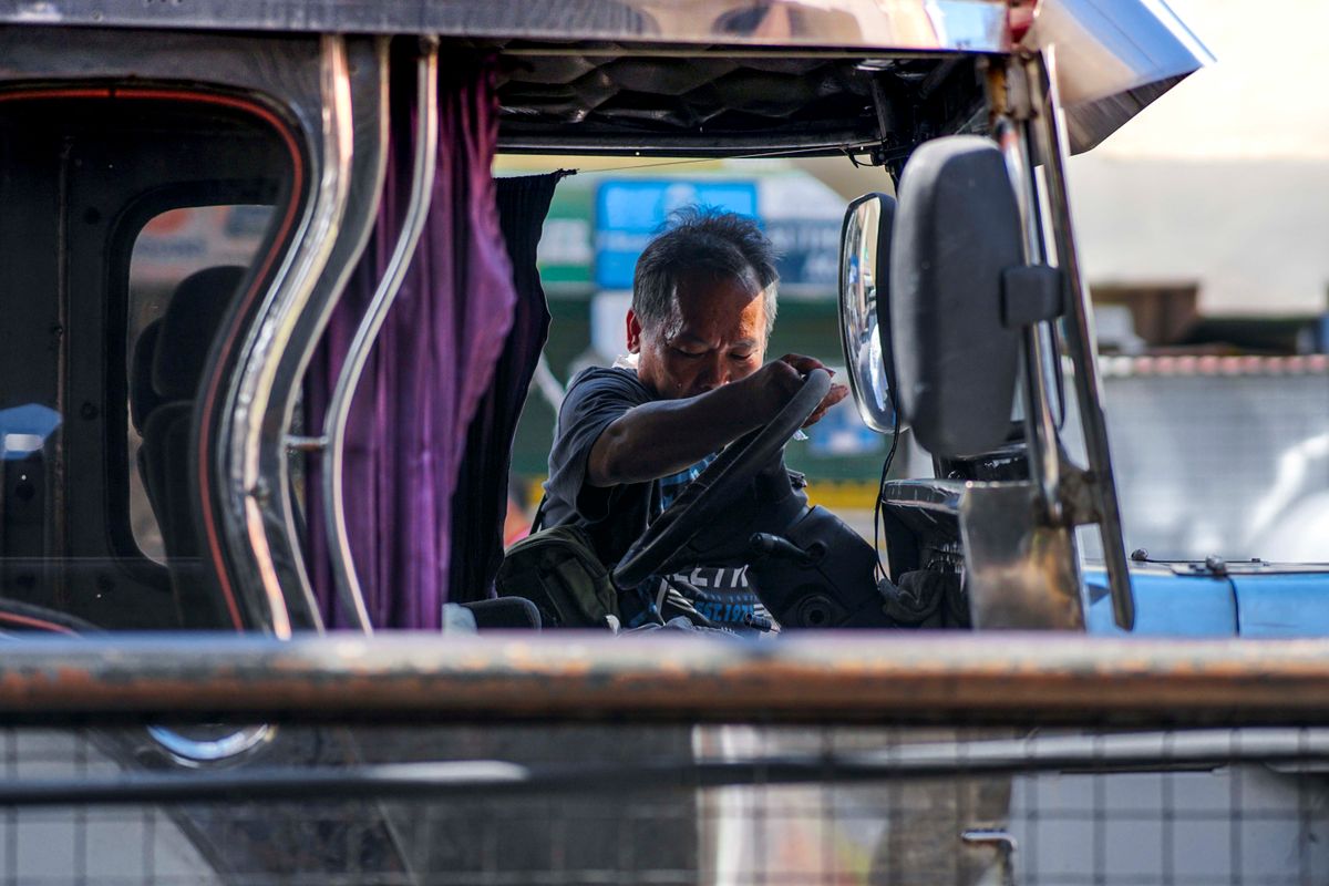 same-day man and van in Millwall — Same-Day Man and Van in Millwall — the working end of the job