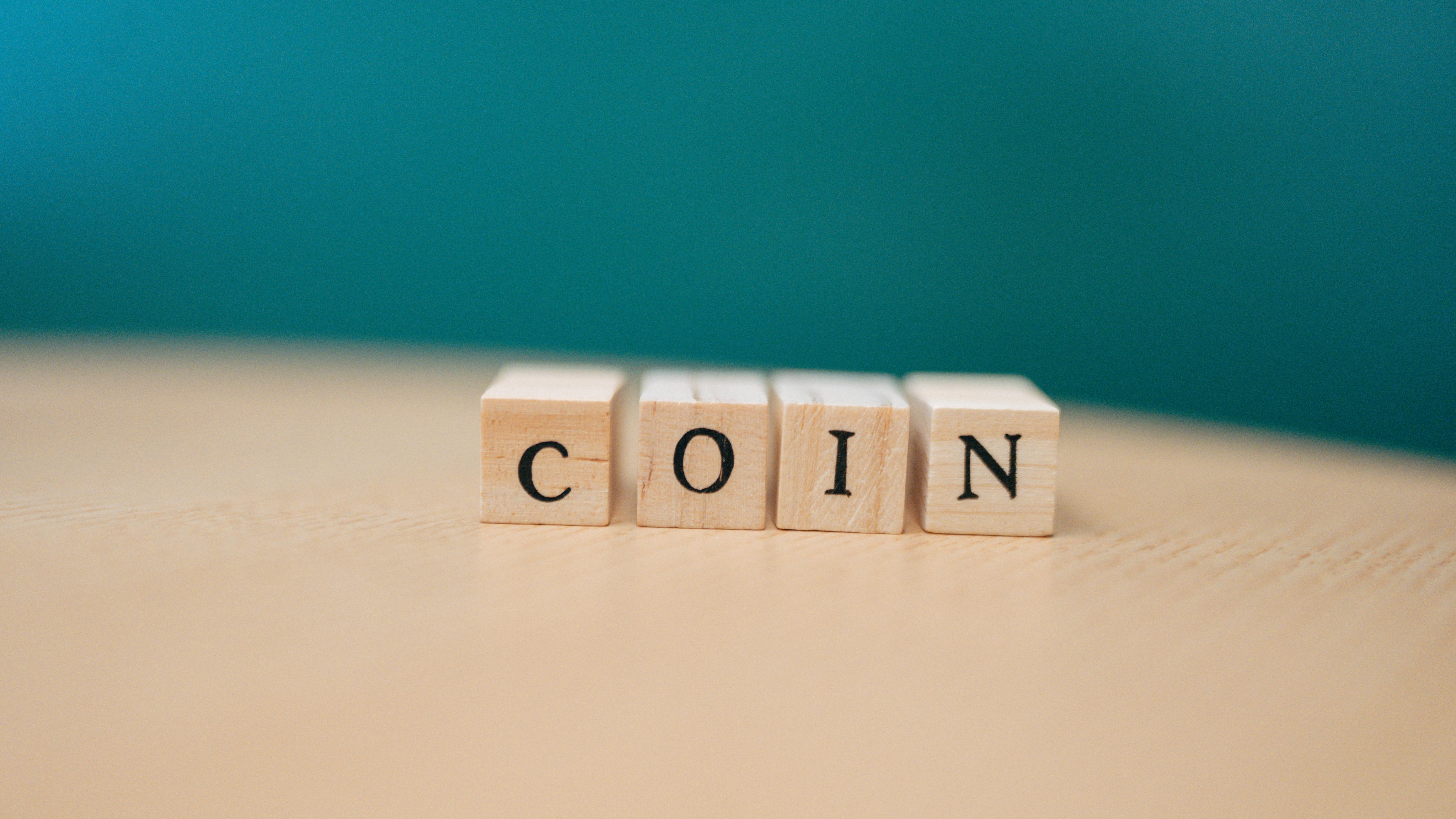 Bold Capholm App: Real-Time Asset Tracking and Financial Strategy Adjustment