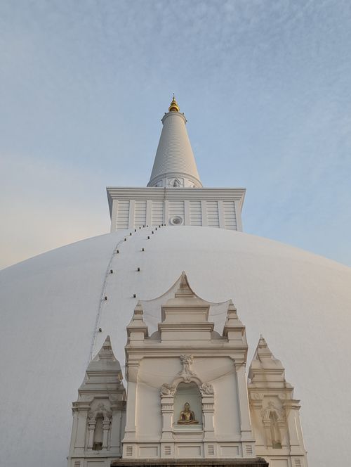 Free Serene view of Ruwanwelisaya Stupa at dawn in Anuradhapura, showcasing Buddhist architecture. Stock Photo
