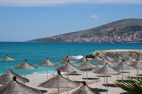 la plage de Banje