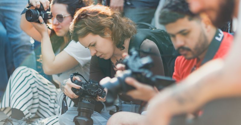 Les paparazzi ont-ils le droit de photographier les stars ?