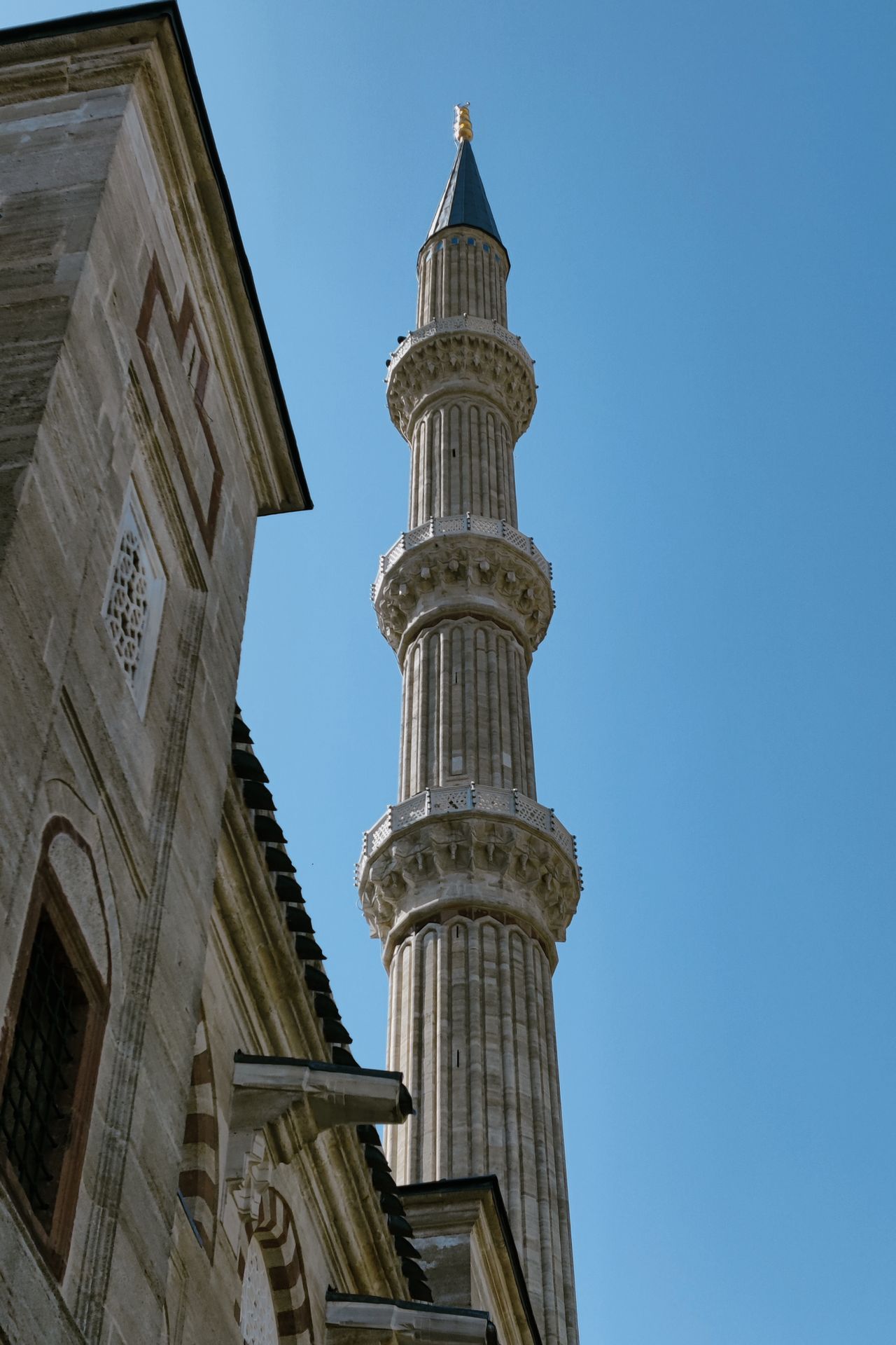 Hüsamettin Bey Türbesi temsilî görsel